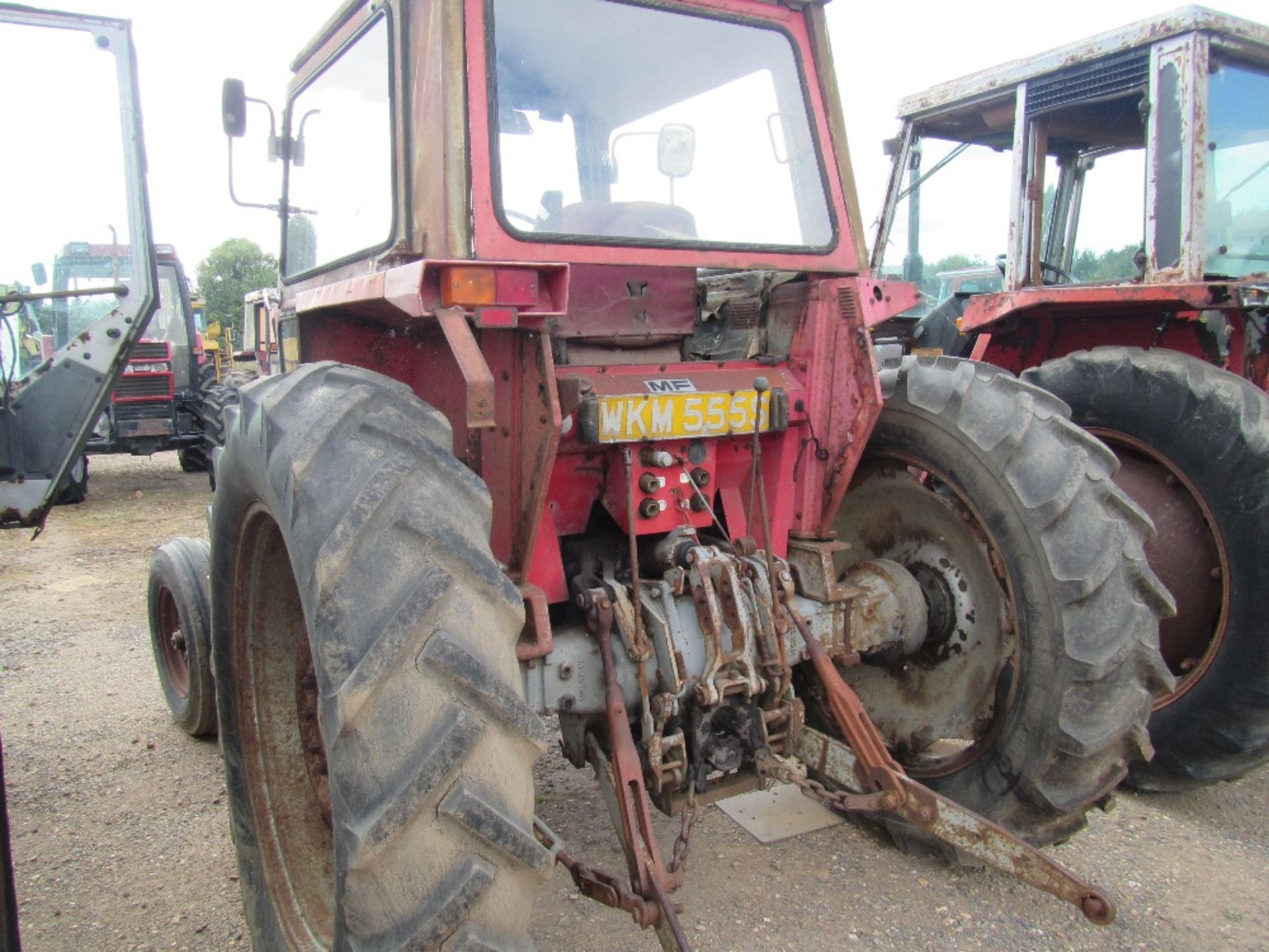 Massey Ferguson 575 Tractor. Reg. No. WKM 555S Ser. No. 267642 - Image 4 of 4