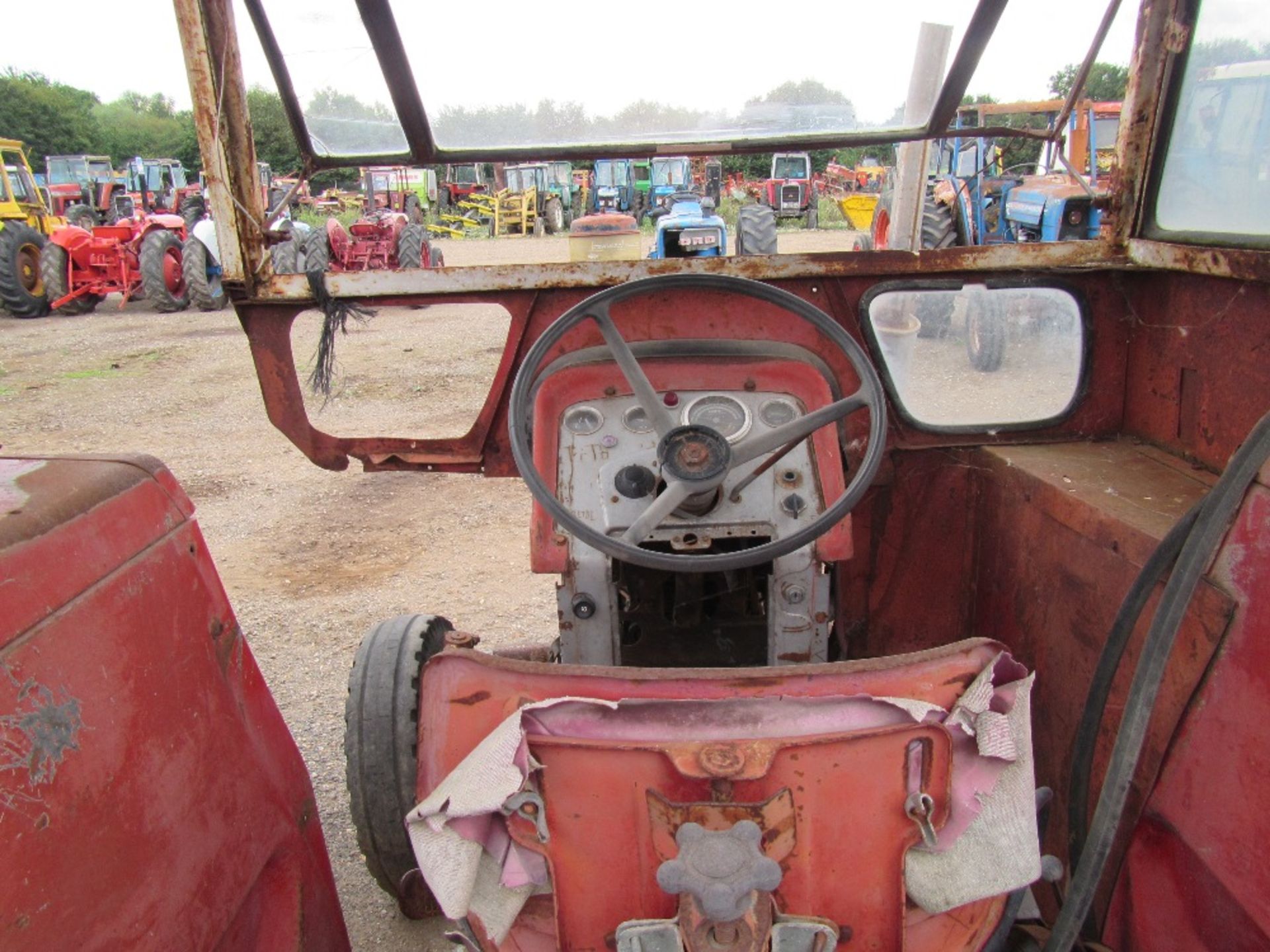 Massey Ferguson 165 2wd Tractor. Ser.No. 141513 - Image 4 of 4