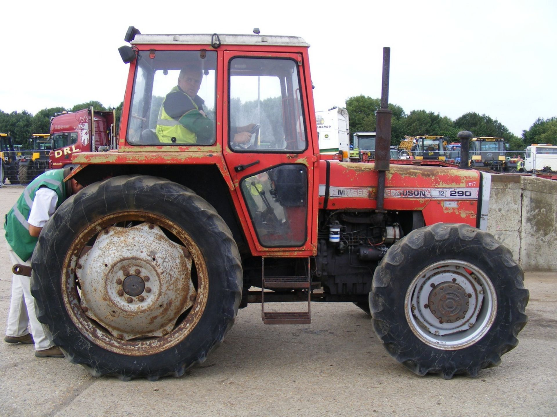 Massey Ferguson 290 4wd Tractor Reg No 85-LK-1342 - Image 4 of 6