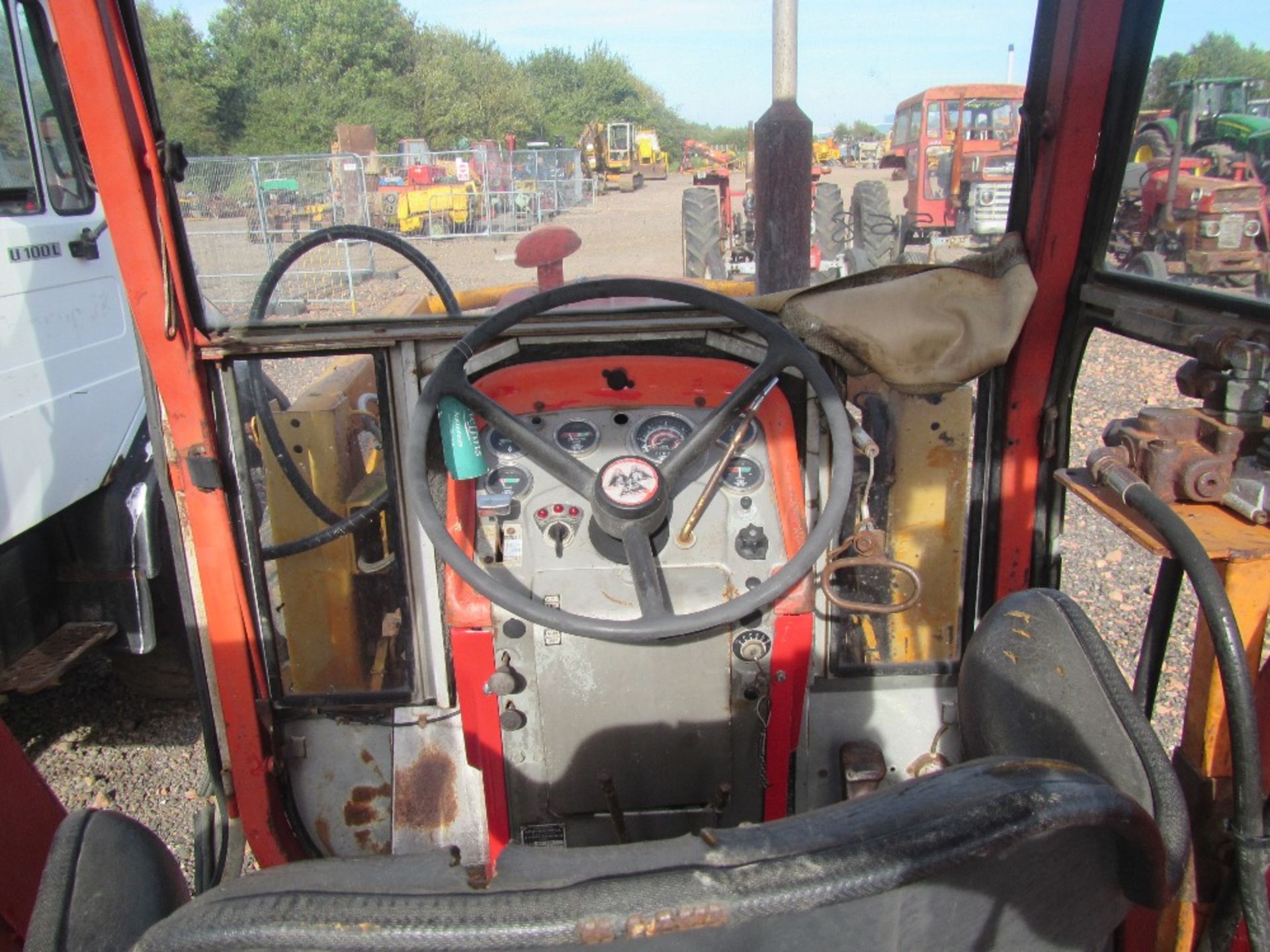 Massey Ferguson 168 4wd Tractor with Loader Ser No 2600115 - Image 5 of 6