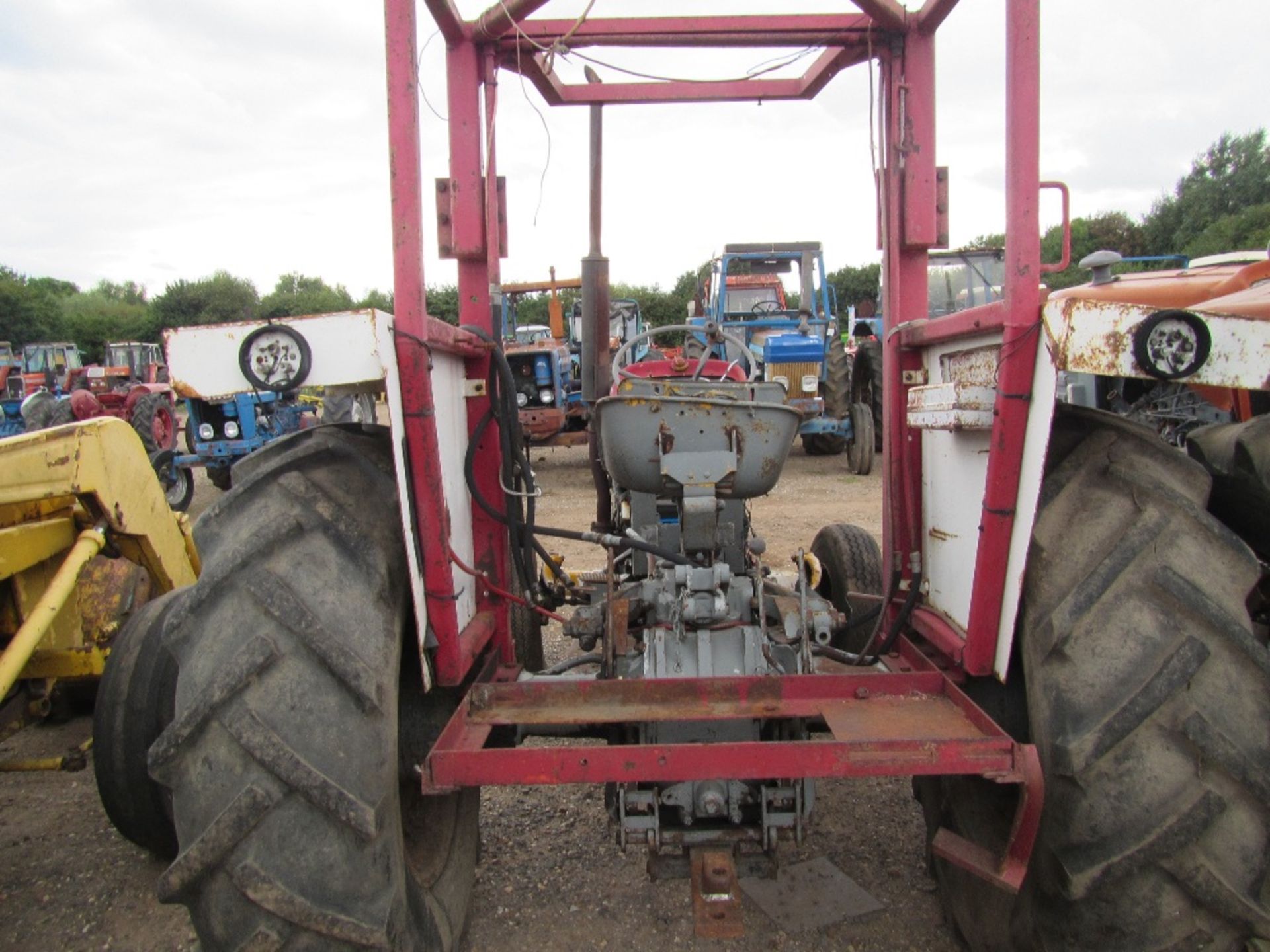 Massey Ferguson 3165 Tractor. Ser. No. 810556 - Image 3 of 4