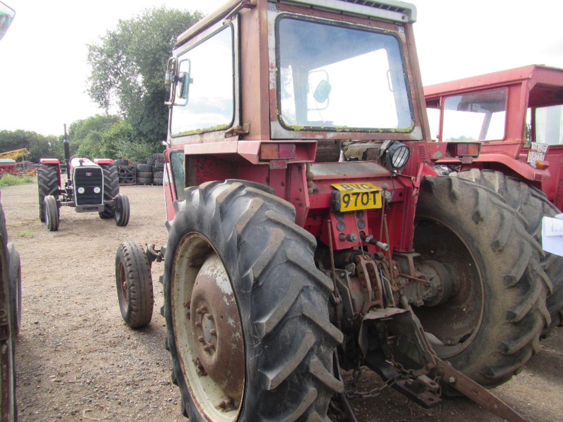 Massey Ferguson 575 2wd Tractor - Image 2 of 6