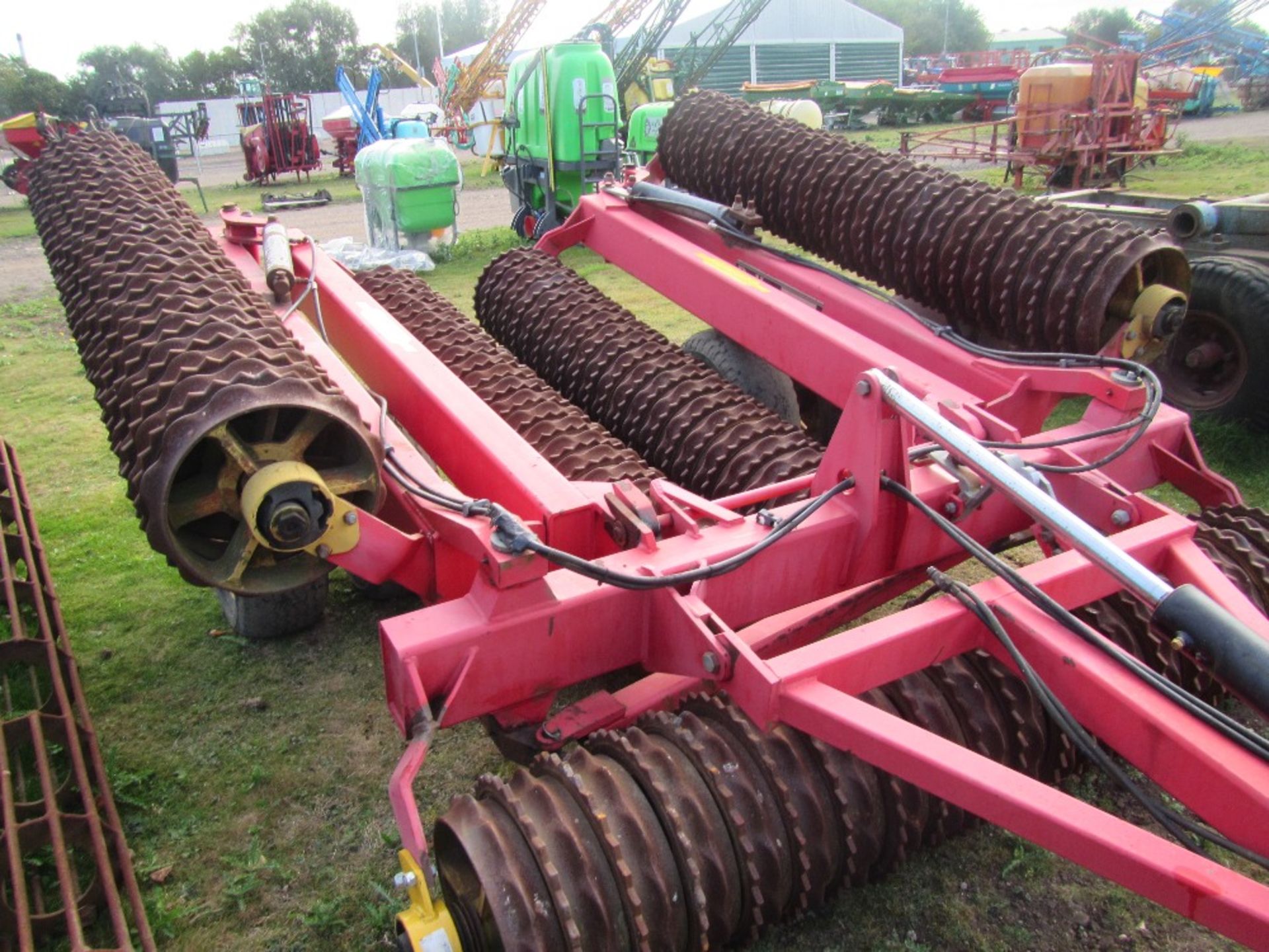 12.2m Vaderstad Rolls straight from local farm - Image 2 of 8