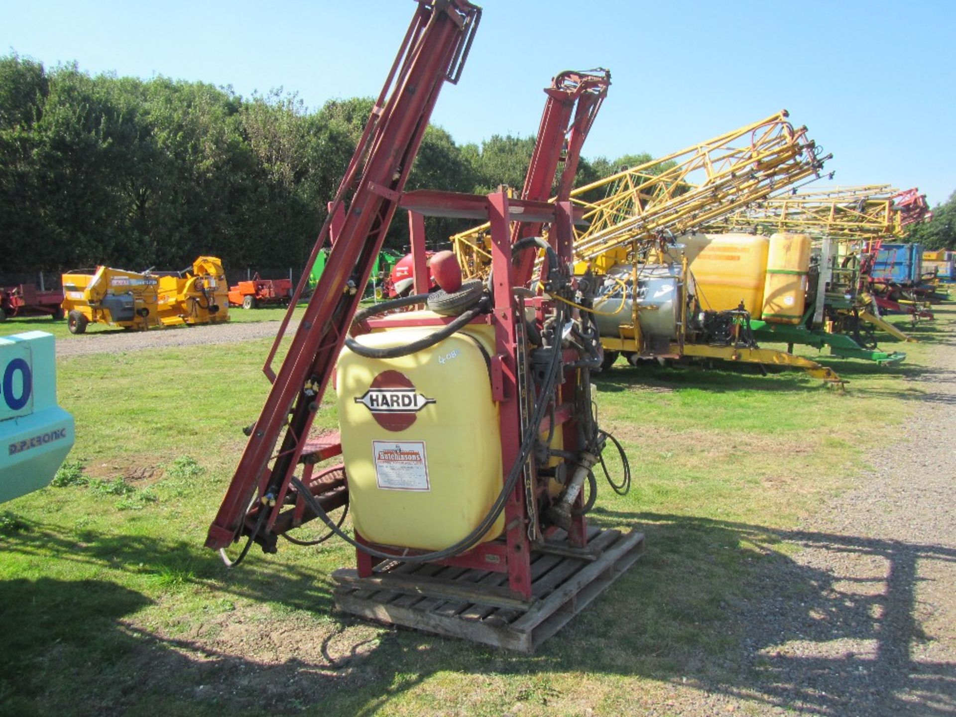 Hardi 12m Sprayer with Hyd Lift, Booms & Induction Hopper