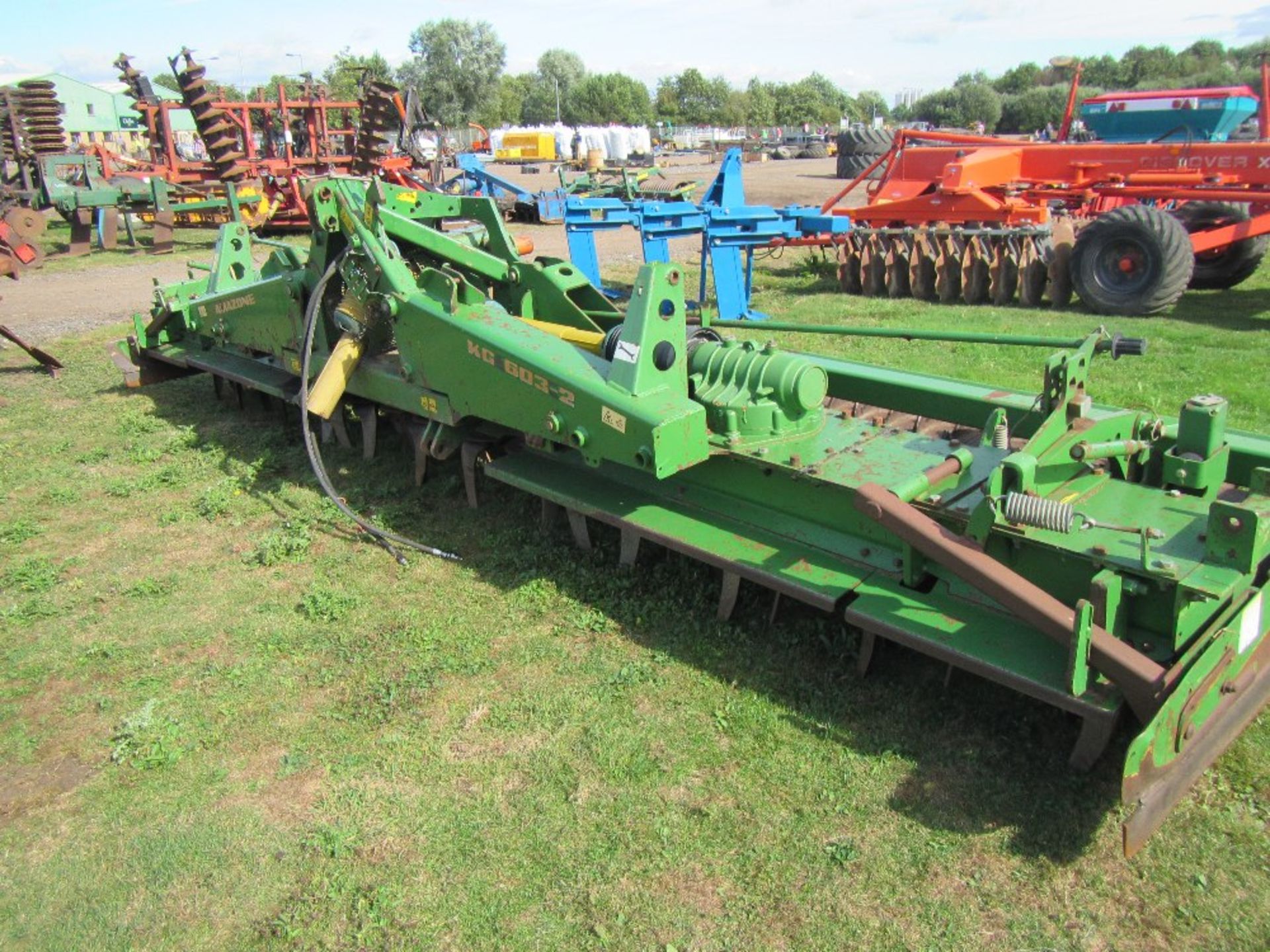Amazone 6m Folding Power Harrow with Packer Roller - Image 3 of 4