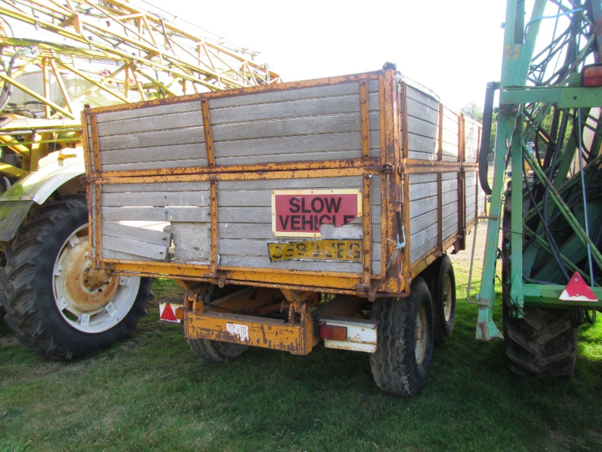 T & F 8 Ton Tandem Axle Wooden Dropside Tipping Potato Trailer - Image 2 of 6