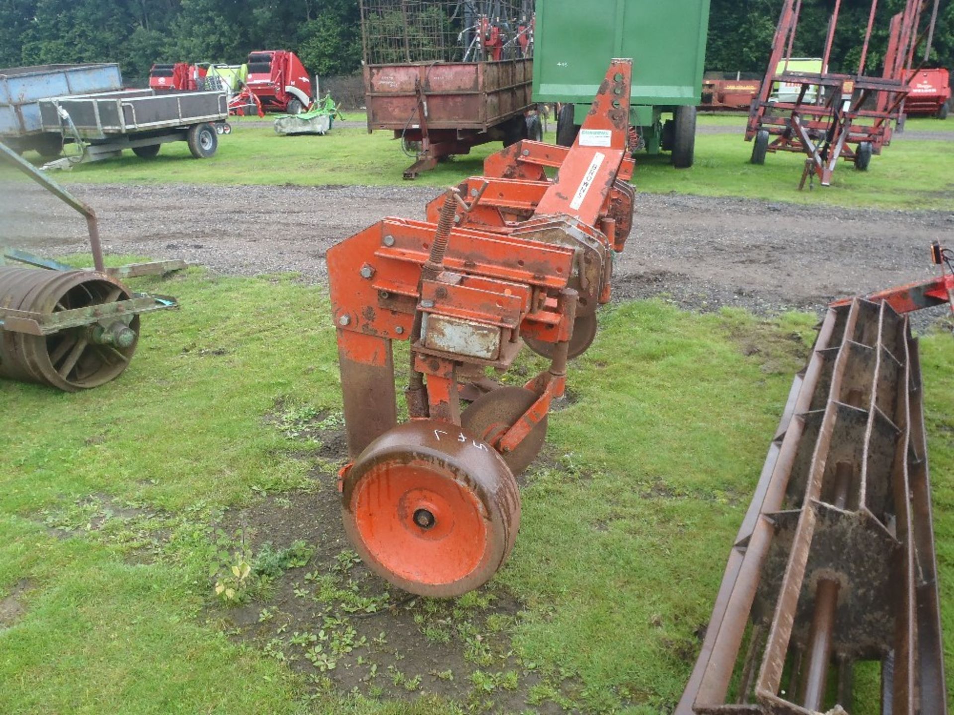 Browns 3 Leg Subsoiler - Image 3 of 4