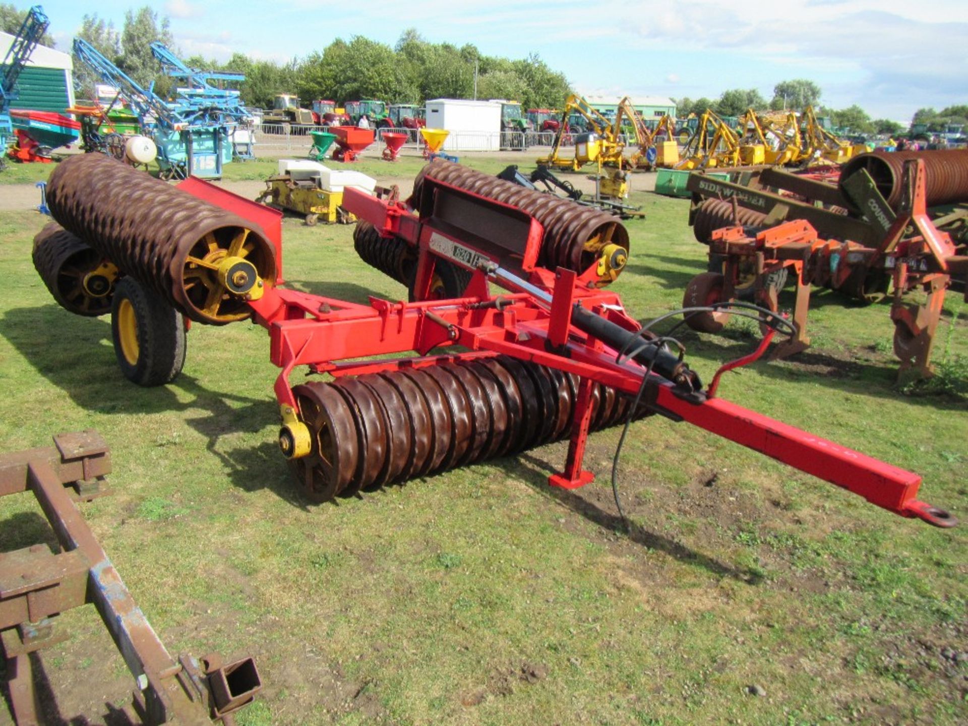 1995 Vaderstad RX820 HD Rollers with Stone Trays. UNRESERVED LOT
