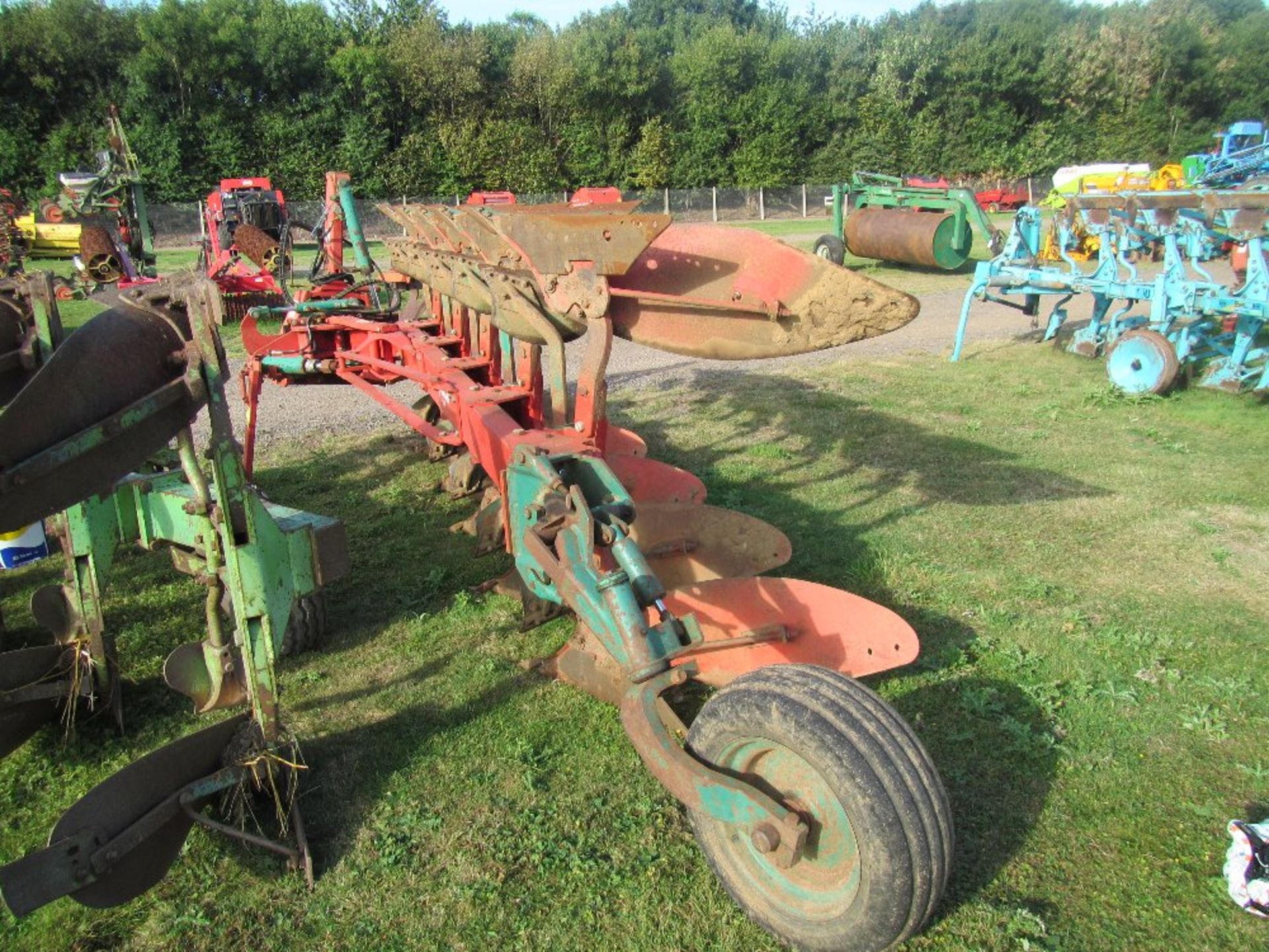 Kverneland LD85/240 5 Furrow Reversible Plough - Image 4 of 6