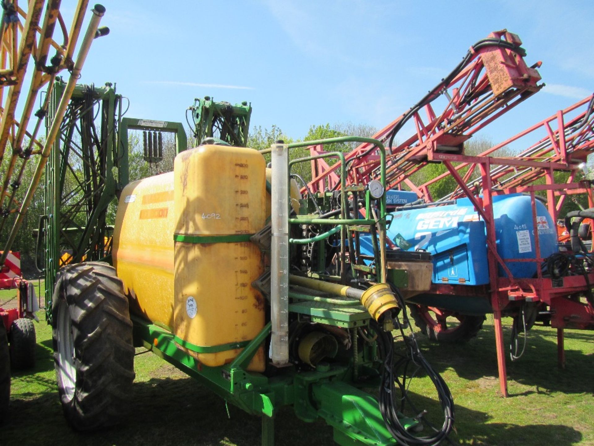 1993 Amazone-Werke UB 3000 Litre 24m Trailed Sprayer with Steer Axle, Wash Tank, Mixer Hopper,