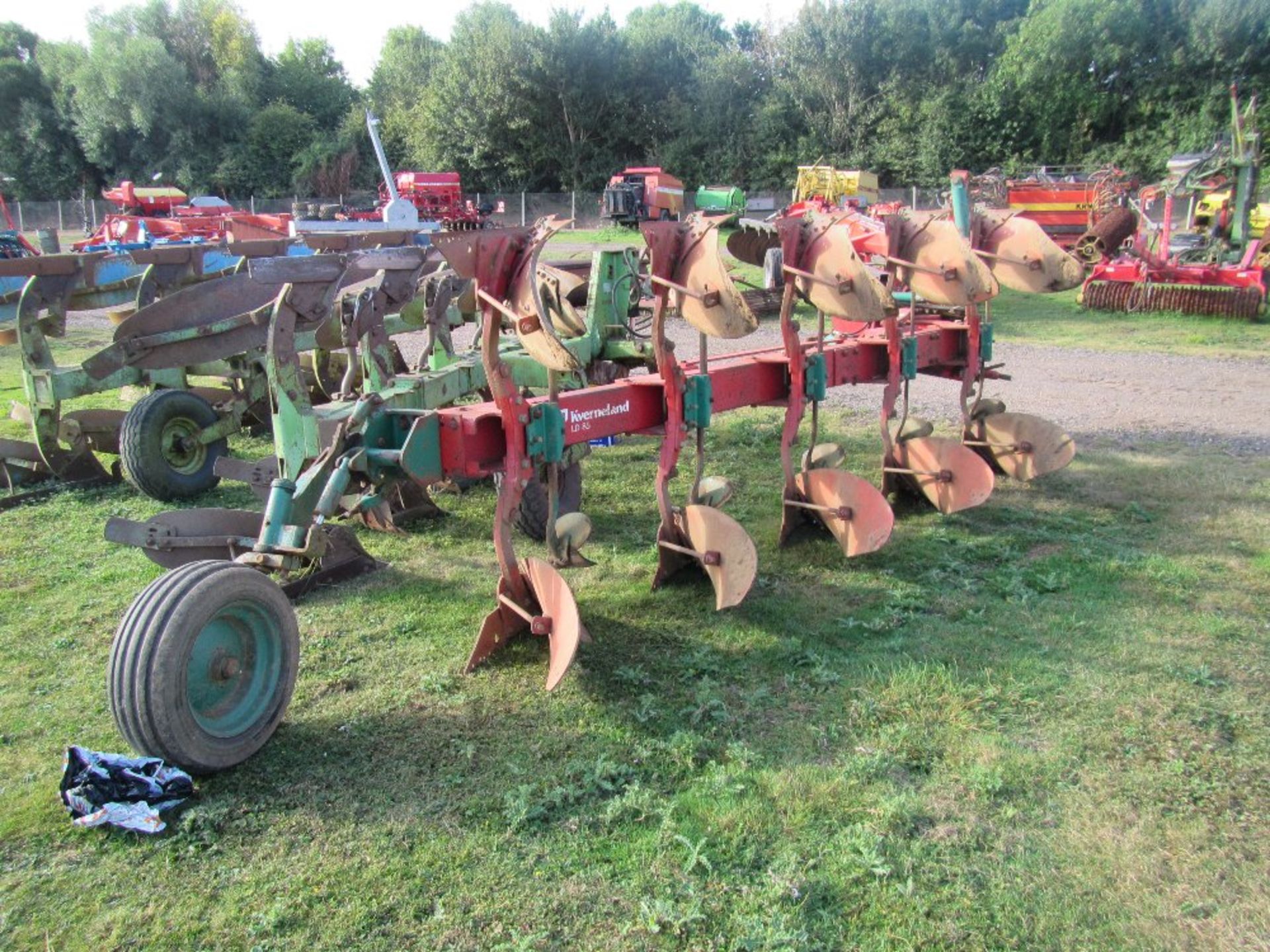 Kverneland LD85/240 5 Furrow Reversible Plough - Image 3 of 6