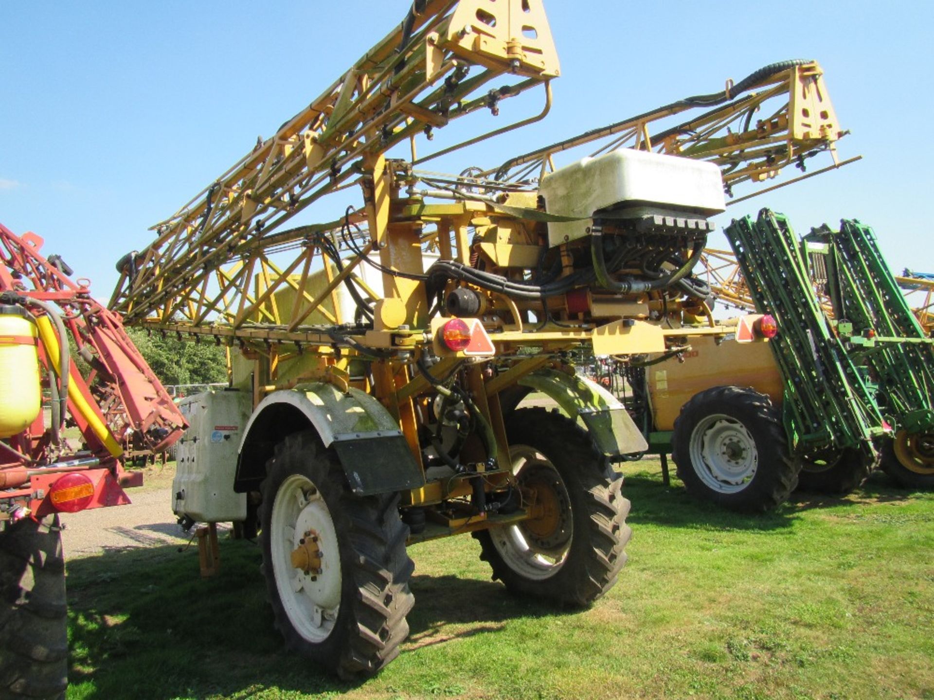 Knight 36m 3800 Litre Sprayer with Height Radar - Image 5 of 7