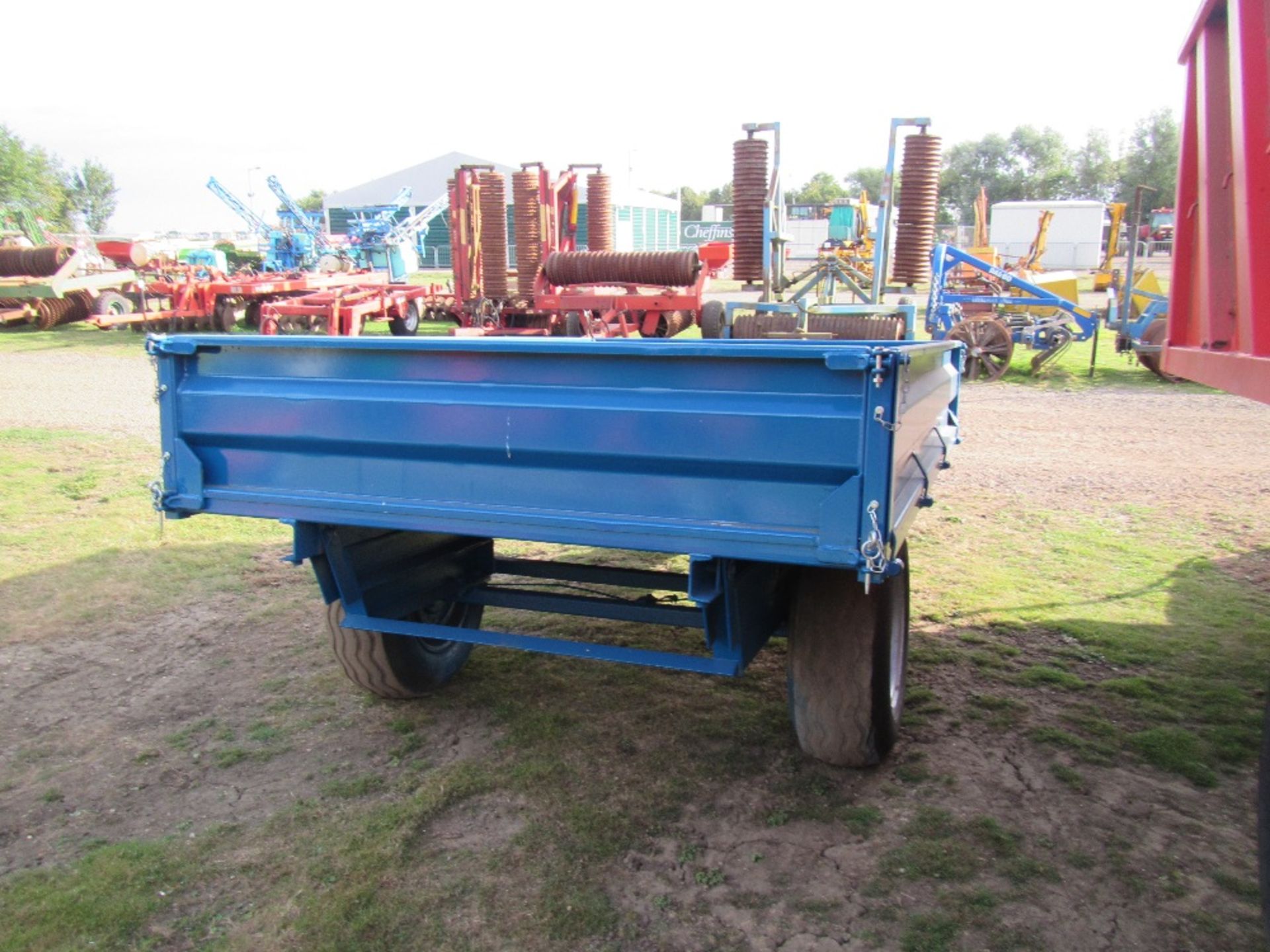 3 Ton Tipping Trailer with New Dropside Body & Used Chassis - Image 2 of 7