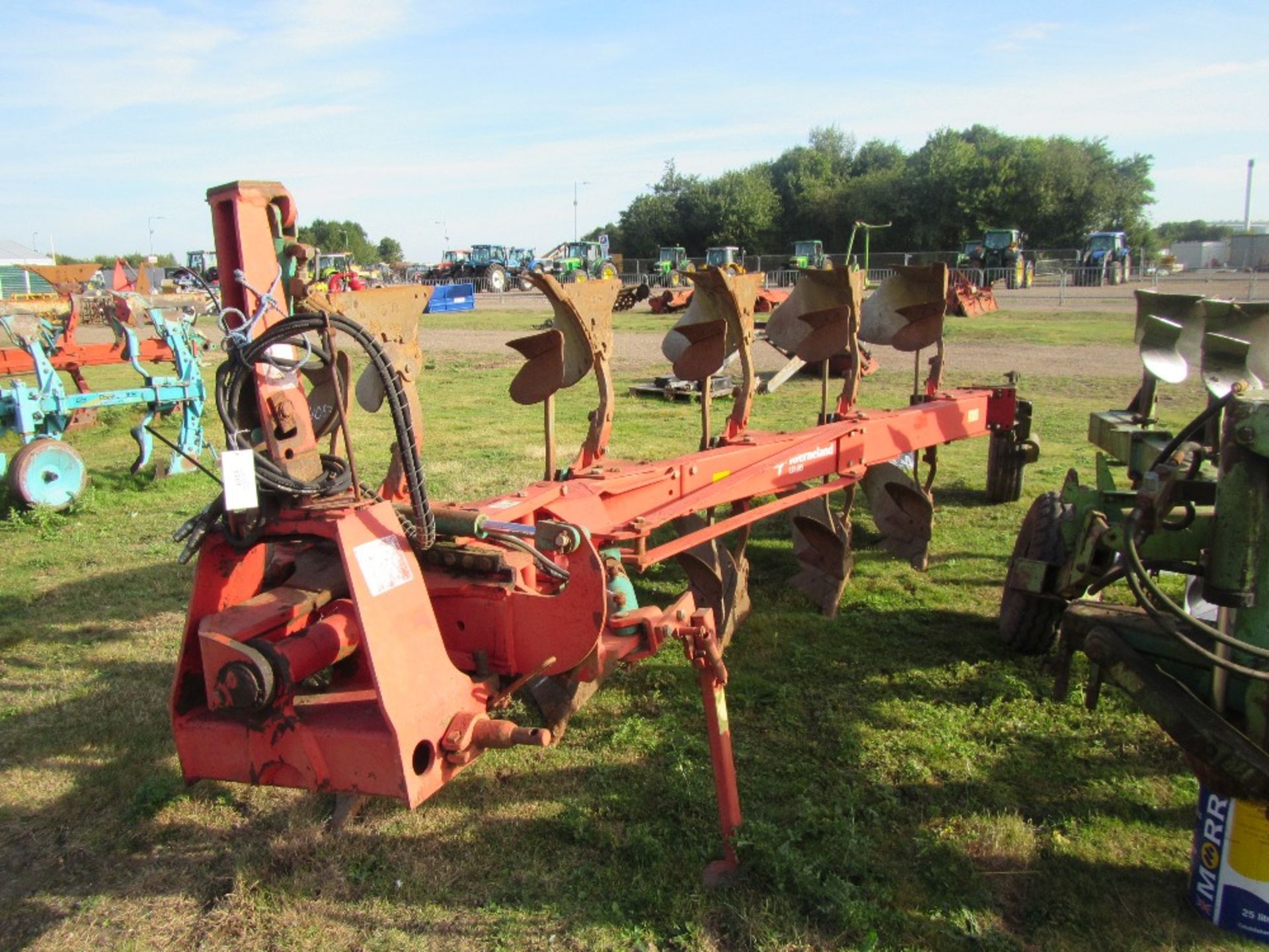 Kverneland LD85/240 5 Furrow Reversible Plough - Image 6 of 6