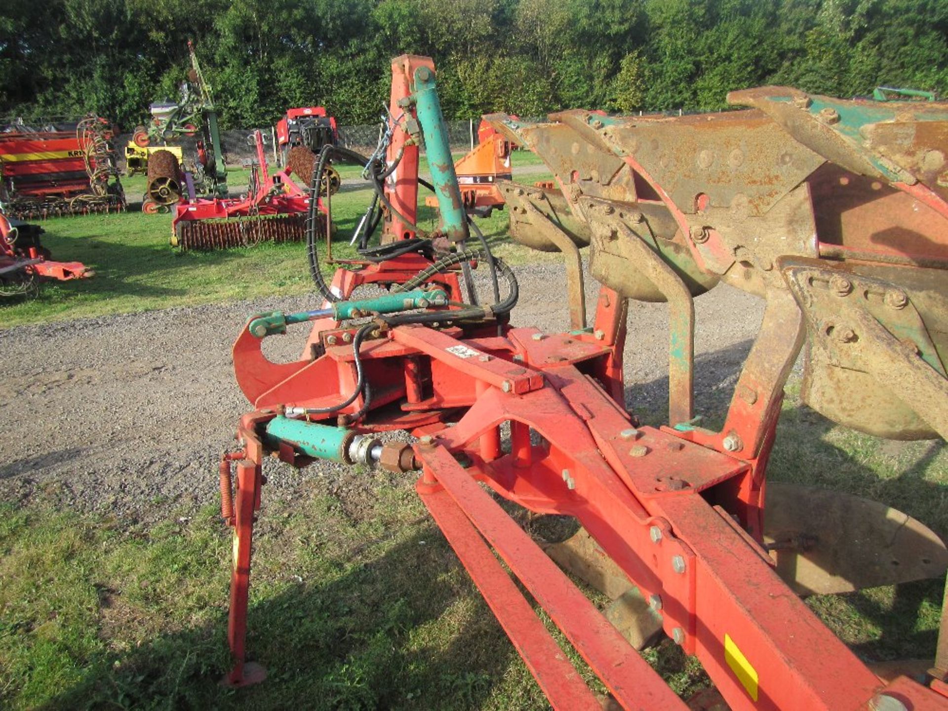 Kverneland LD85/240 5 Furrow Reversible Plough - Image 5 of 6