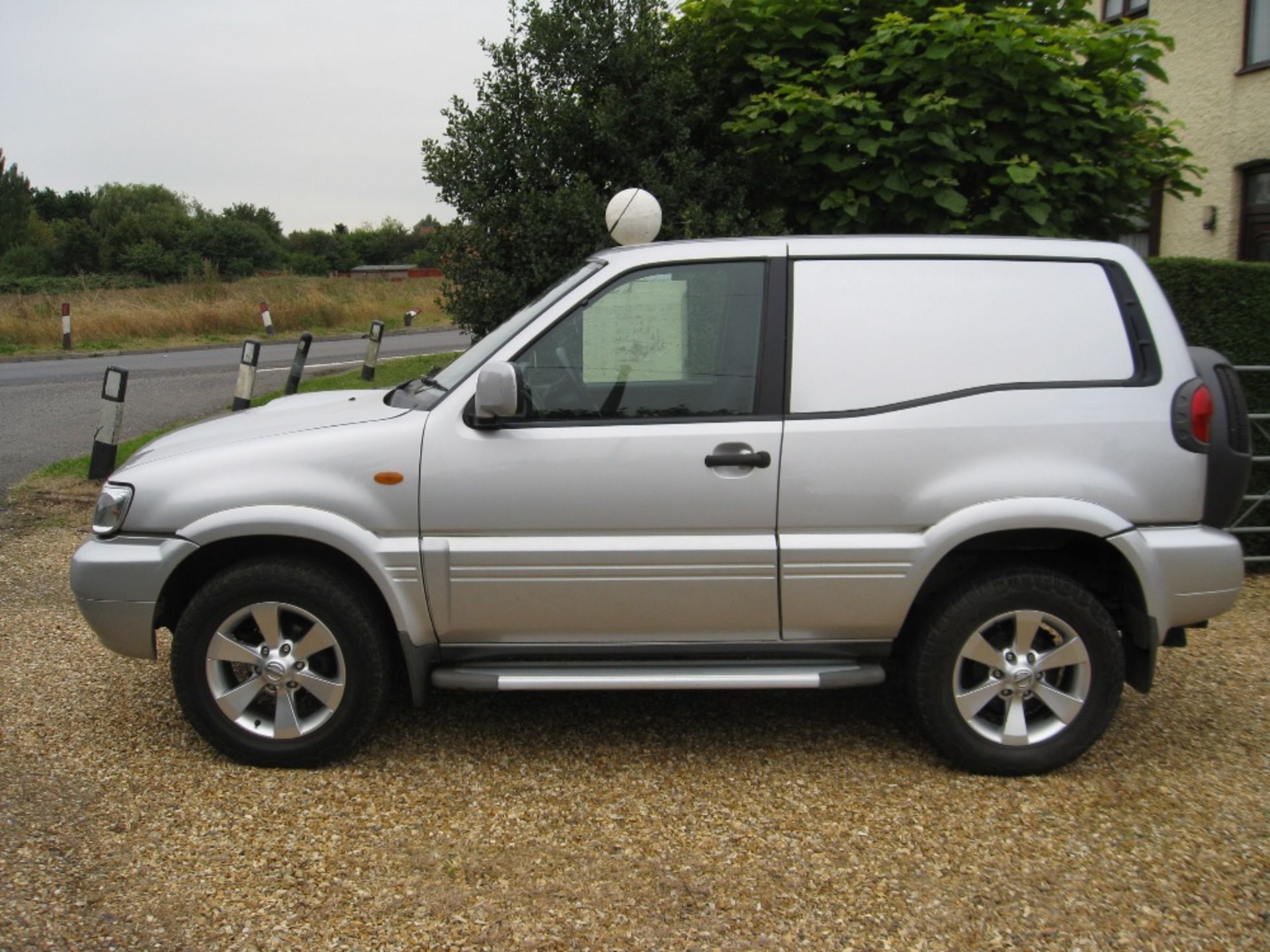 Nissan Terrano SE Commercial Reg. No. EY56 DLM