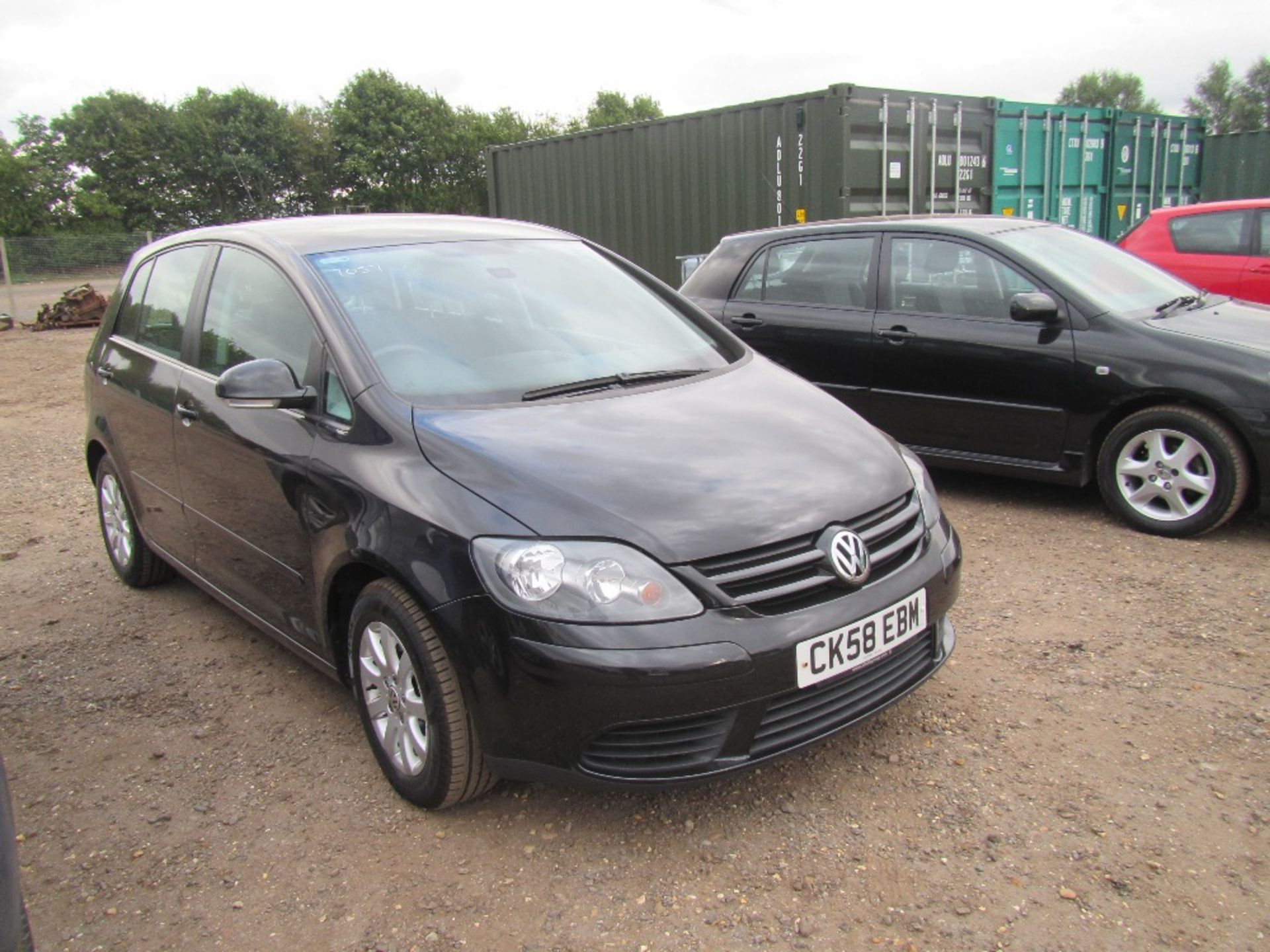 2008 VW Golf Plus 1.4 TS1. One Previous Owner. Reg. Docs will be supplied. Mileage: 79,400. MOT till - Image 2 of 5