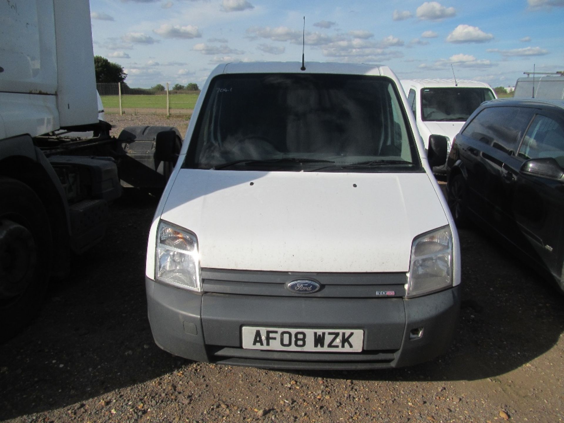 2008 Ford Transit Connect L90 T220 5 Speed Manual Mileage: 137,767 MOT till 1/4/17. Reg. No. AF08 - Image 2 of 5