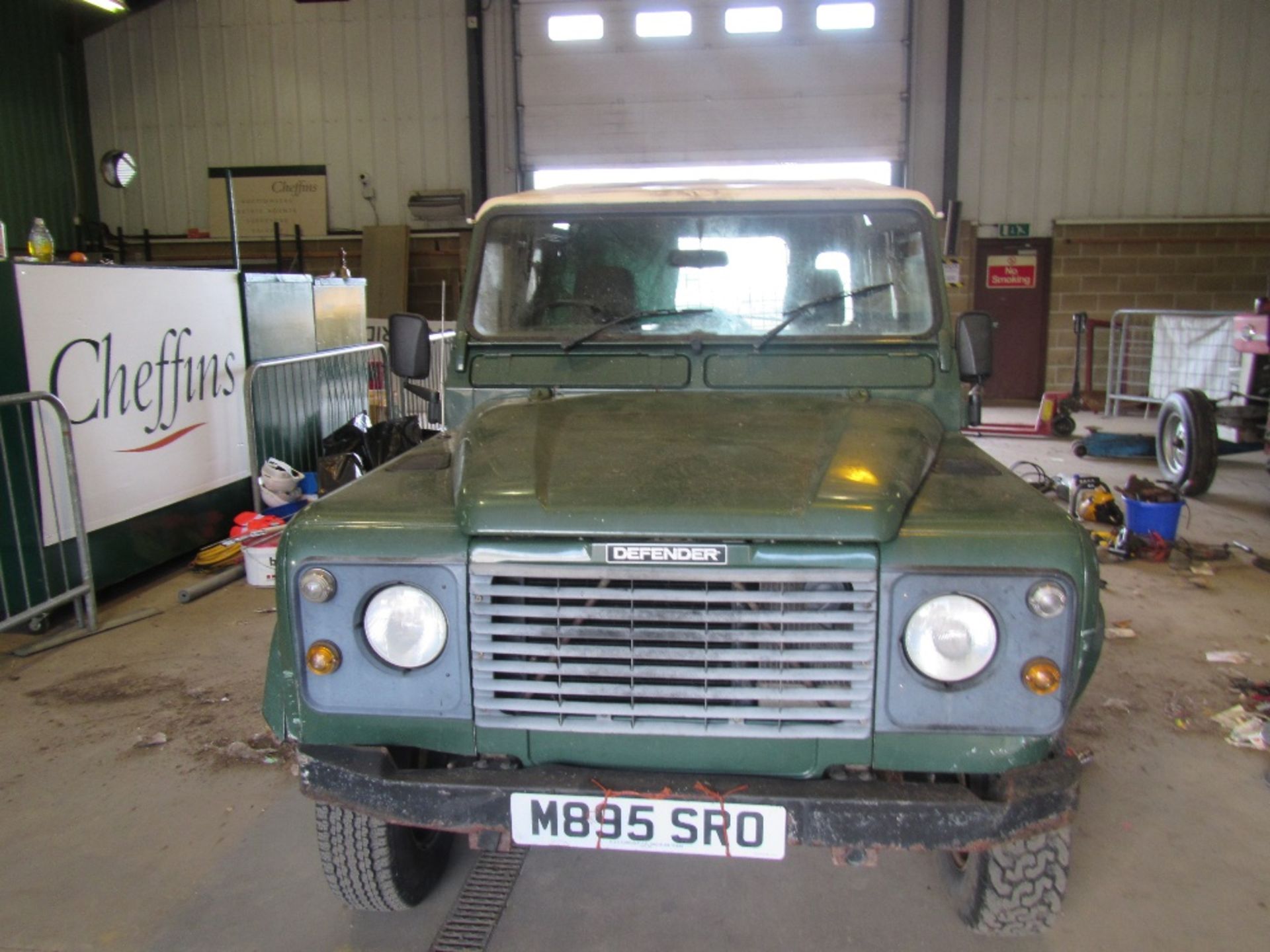 Land Rover Defender 90 TDI Hard Top Commercial Mileage: 111,185. MOT expired 10/6/15. Reg. No. - Image 7 of 7