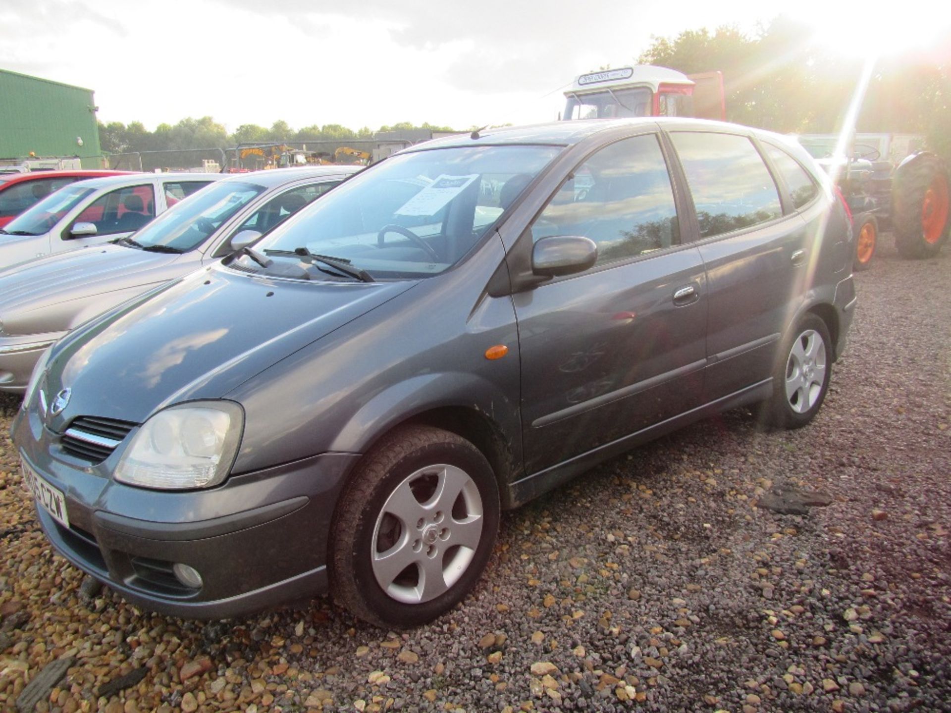 2005 Nissan Almera Tino - Spares & Repairs, Engine requires attention. Registration Documents will