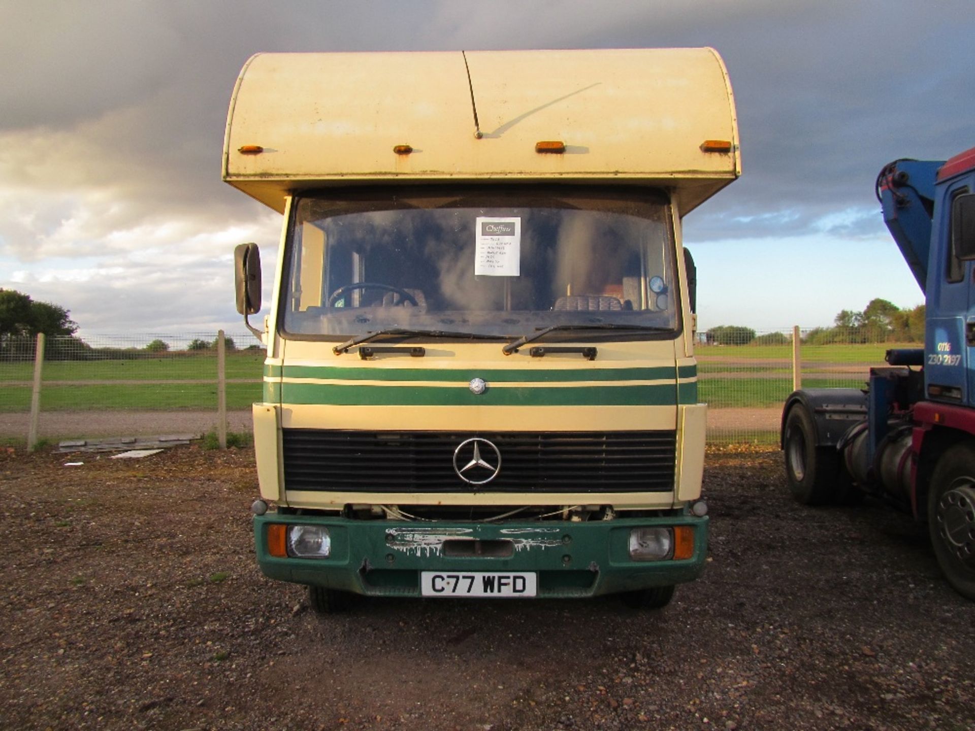 Mercedes 7.5 Ton Horsebox/Lorry. MOT till May 17. Reg. No. C77 WFD. - Image 2 of 7