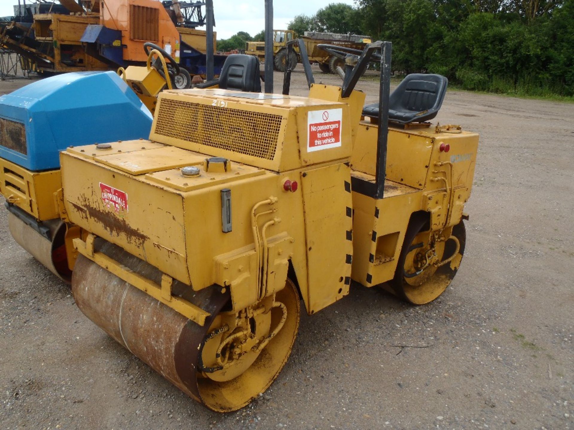 Bomag 1000 Vibrating Roller with Deutz Engine