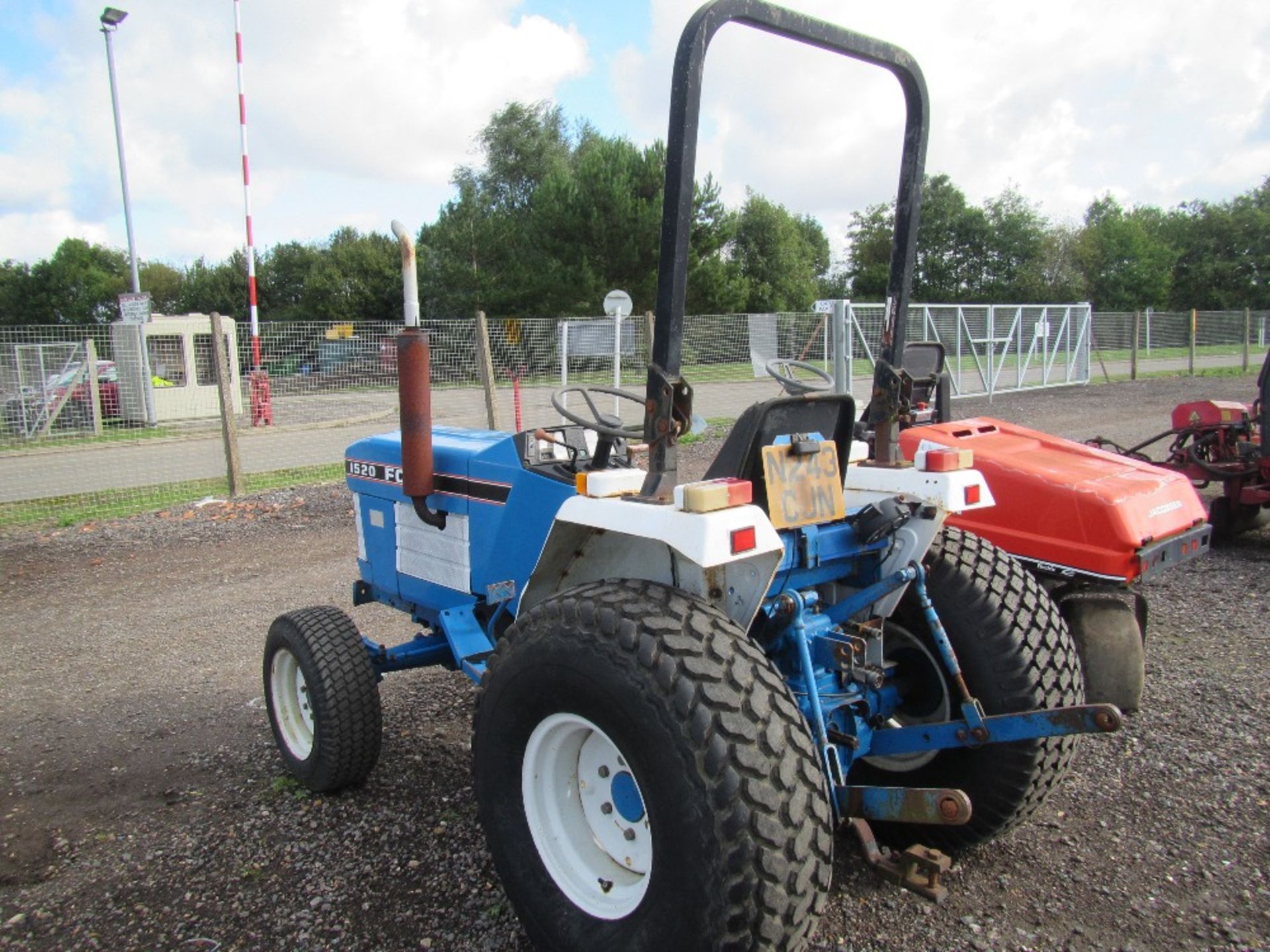 Ford 1520 4wd Compact Tractor - Image 4 of 6
