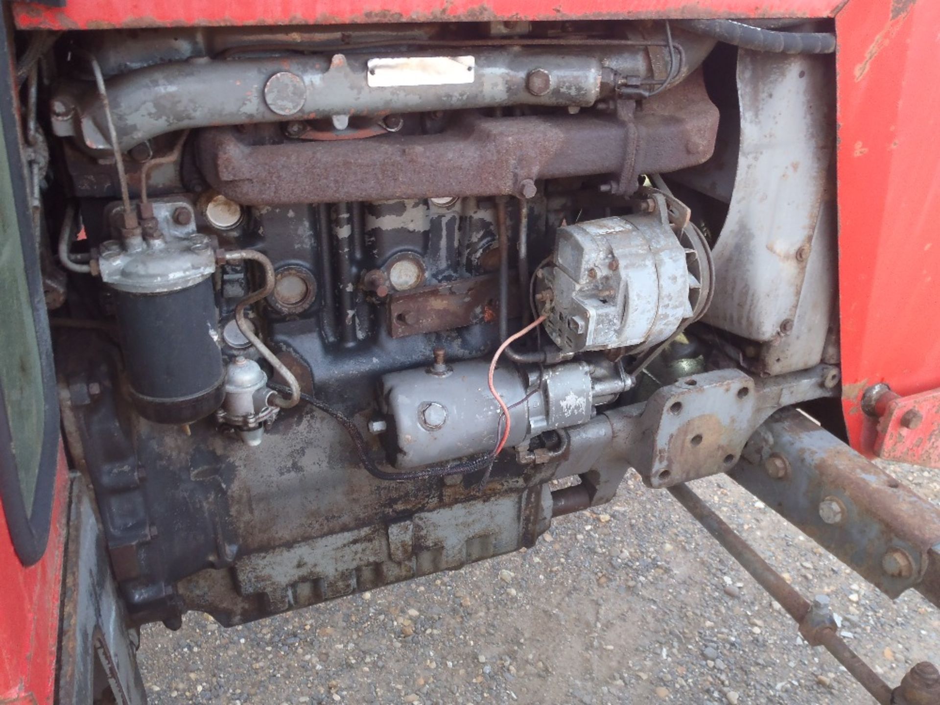Massey Ferguson 590 2wd Tractor Reg. No. XRS 822S Ser No 378142 - Image 4 of 7