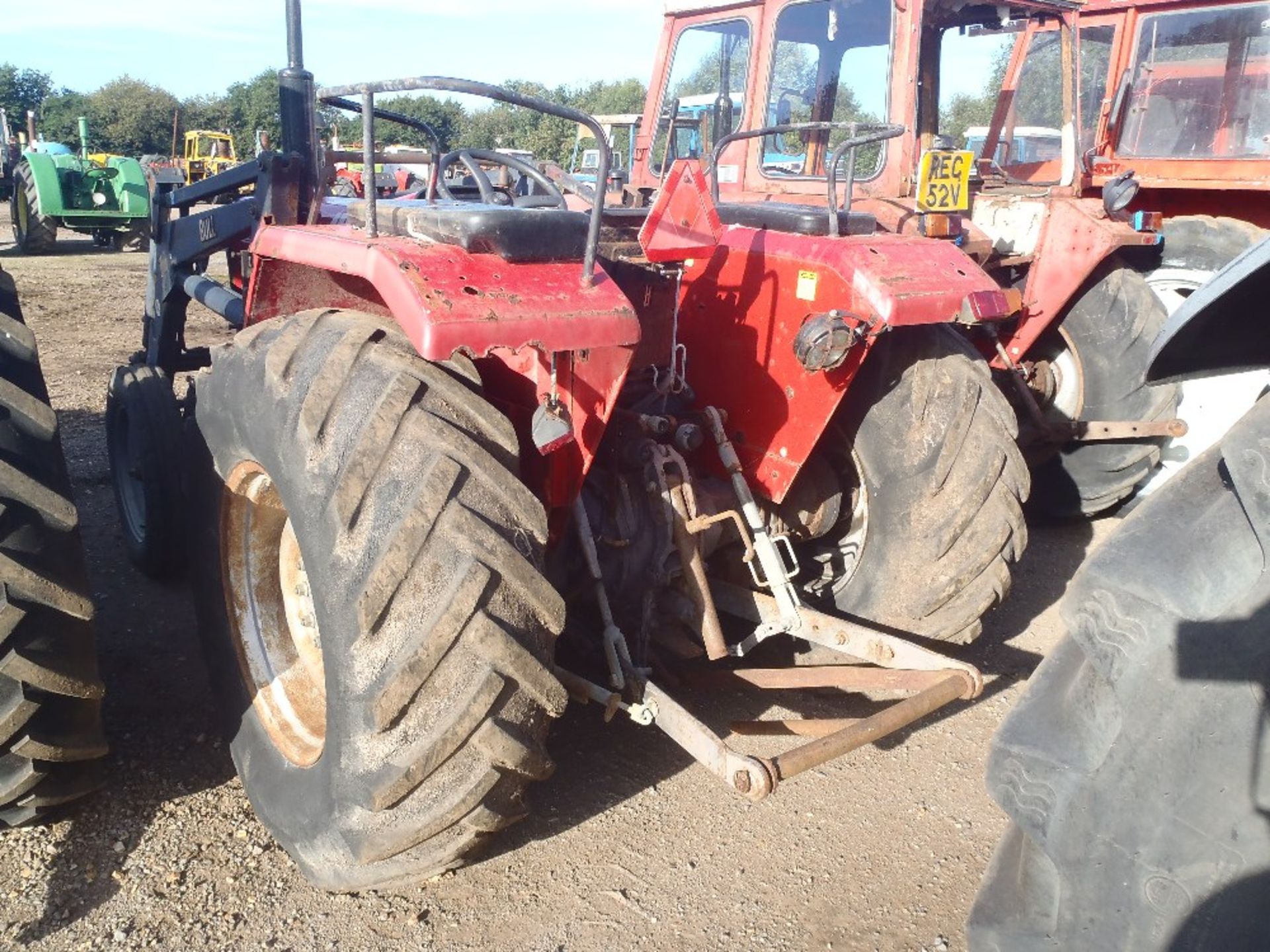 Tafe 5900 Tractor with Power Loader & PAS. No V5 Ser. No. 390823 - Image 3 of 7