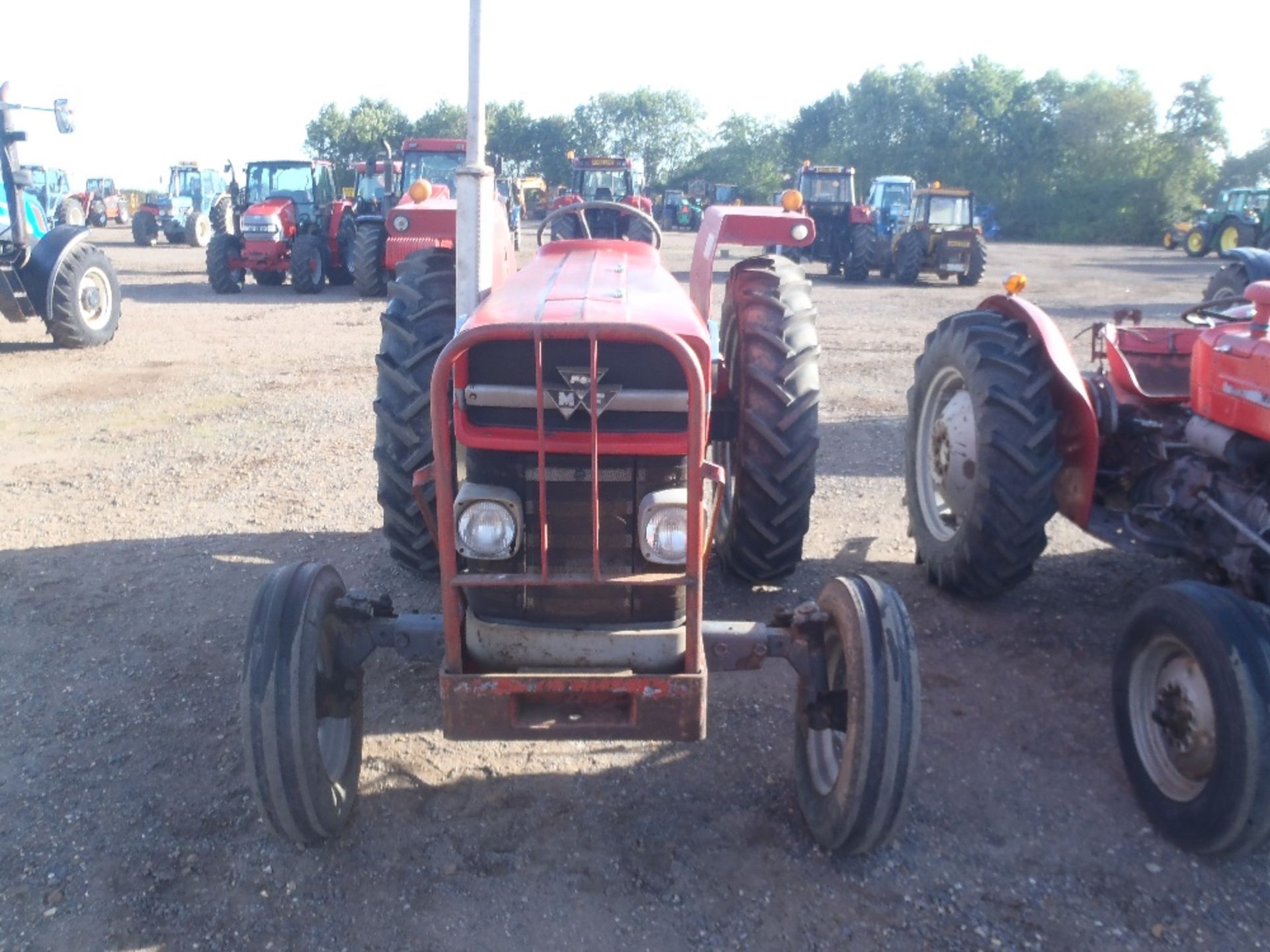 Massey Ferguson 165 Tractor Ser No 147461 - Image 2 of 9