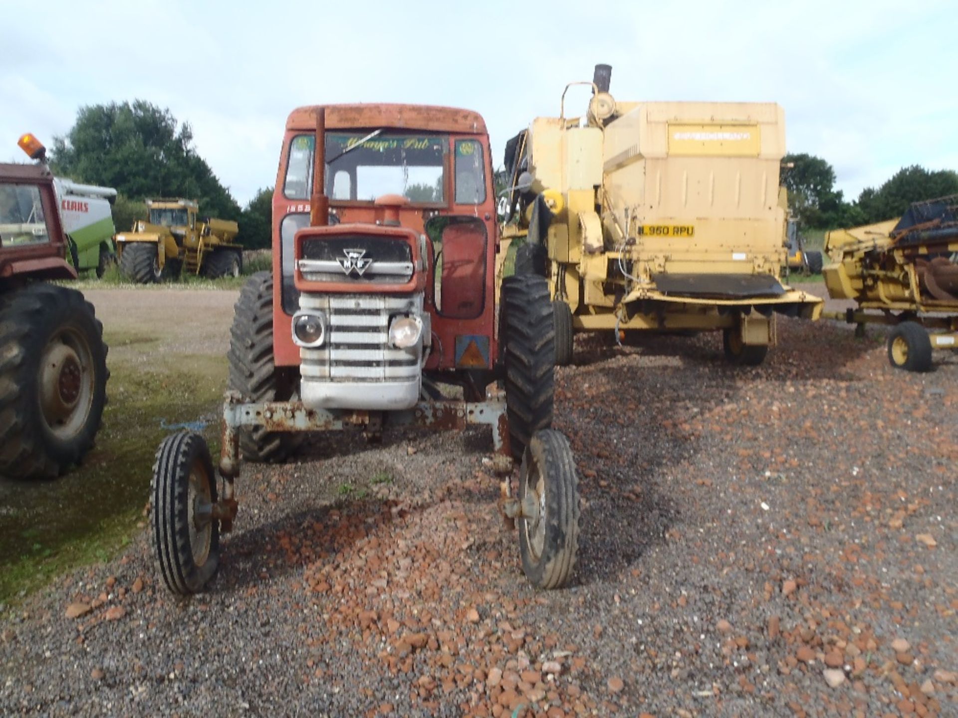 Massey Ferguson 165 Tractor. Ser. No. X149017 - Image 2 of 9