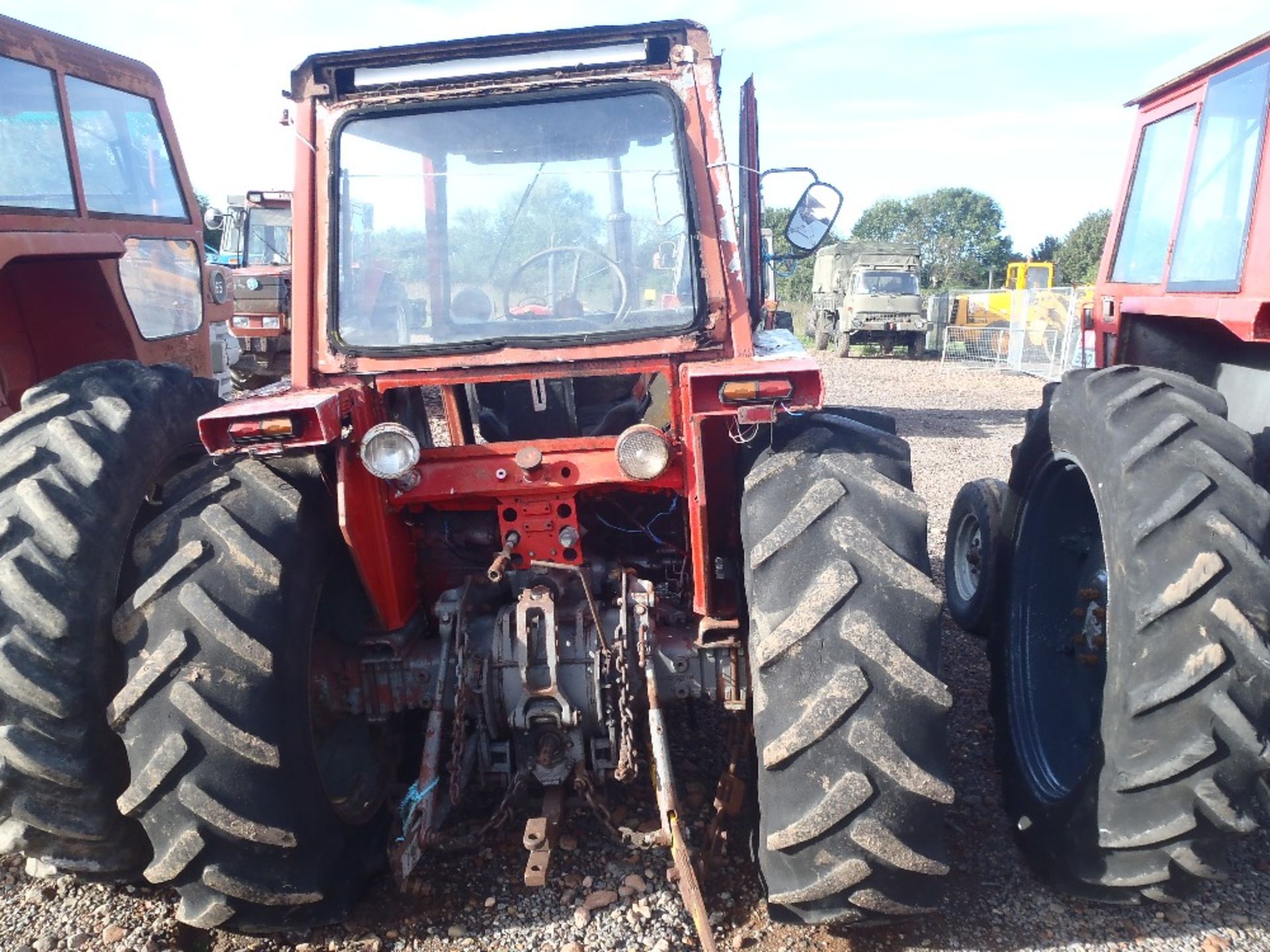 Massey Ferguson 565 Tractor Ser No 651012 - Image 3 of 7