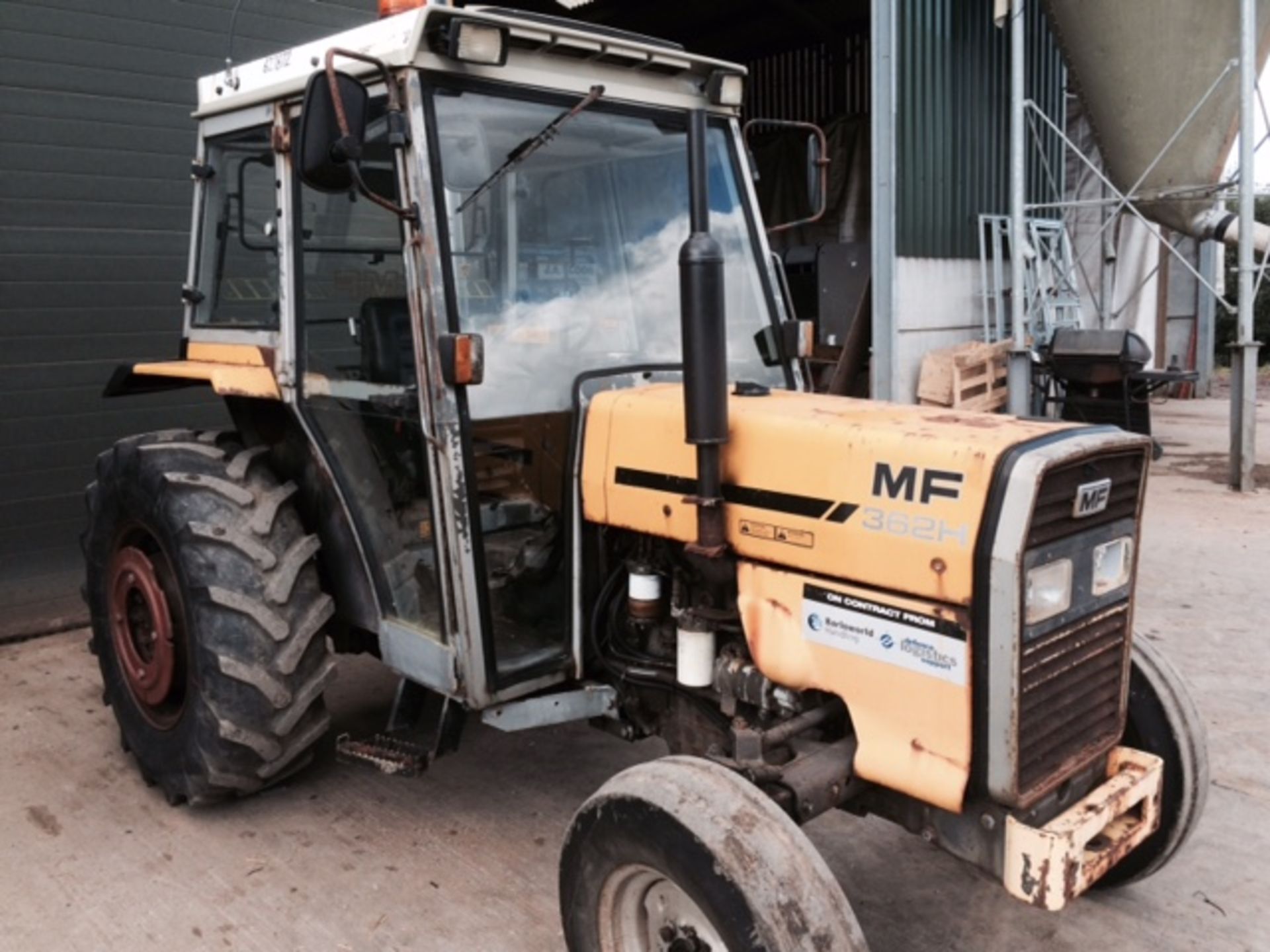 Massey Ferguson 362H Tractor with Manual Gearbox - Image 5 of 8