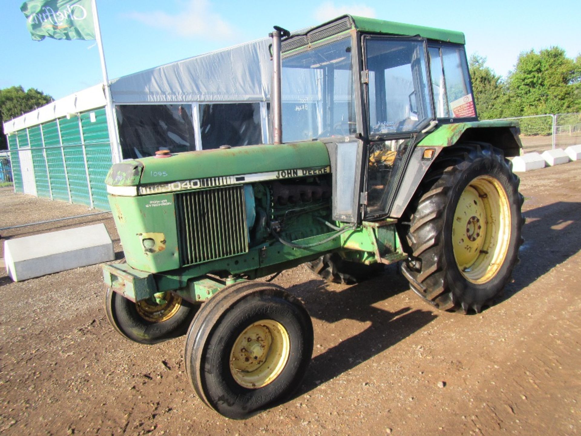 John Deere 3040 2wd Tractor with OPU Cab Reg. No. TFM 461V Ser No 364600 UNRESERVED LOT