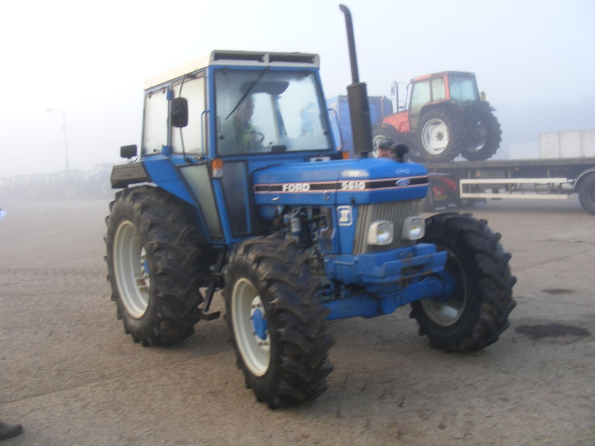 Ford 5610 Force II 4wd Tractor with AP Cab - Image 3 of 6