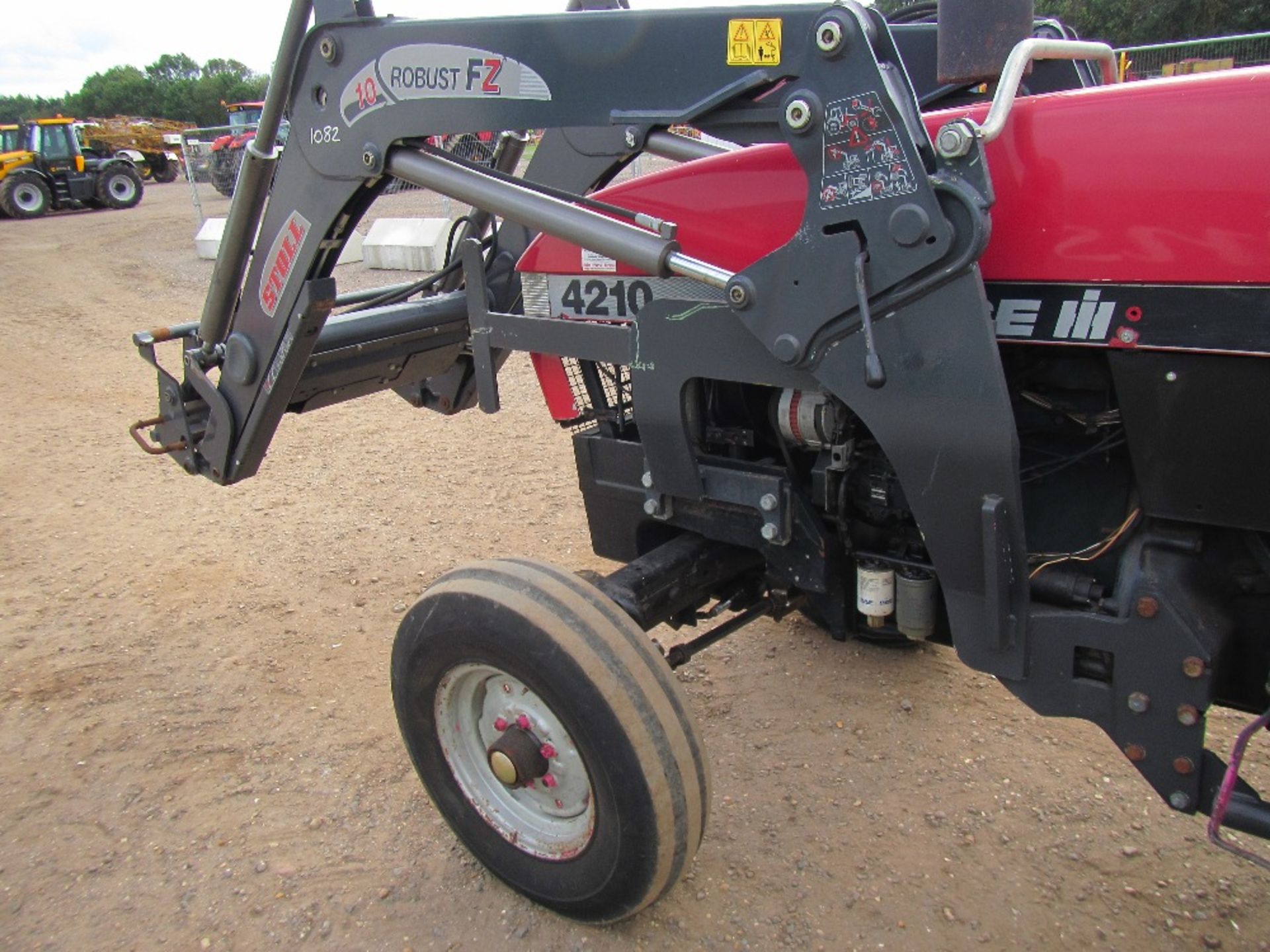 1997 Case International 4210 2wd Tractor with Stohl Power Tip Loader, one owner Reg. No. P913 ODX - Image 9 of 12