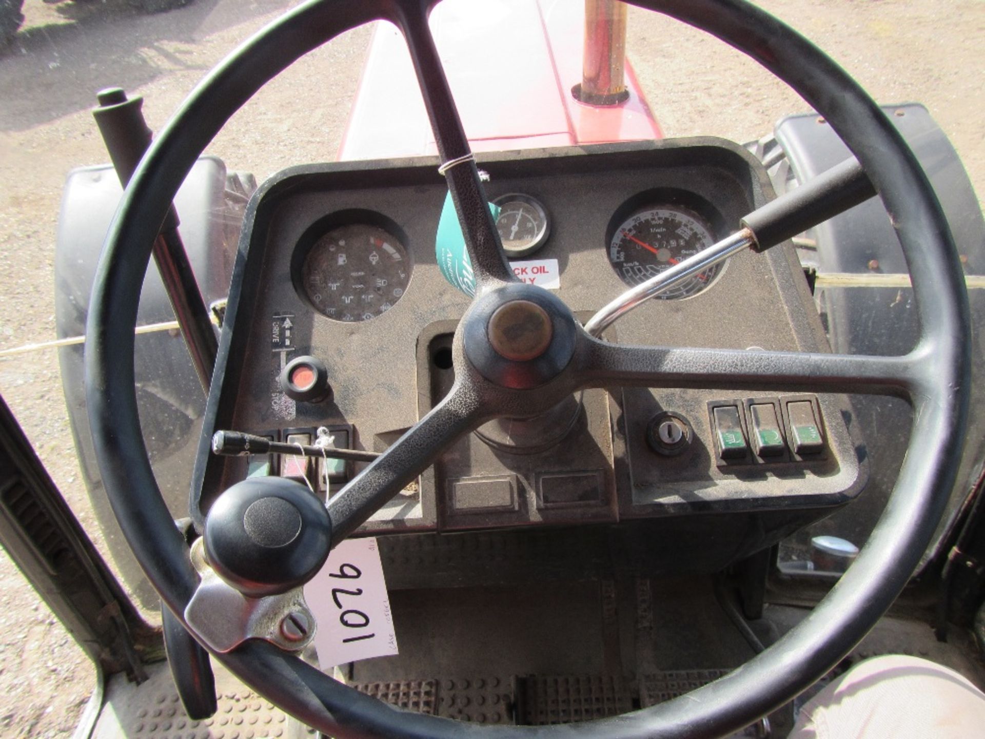 Case 1056XL 4wd 40k Tractor with Air Con Reg. No. F898 TEL Ser. No. D031011 - Image 15 of 17