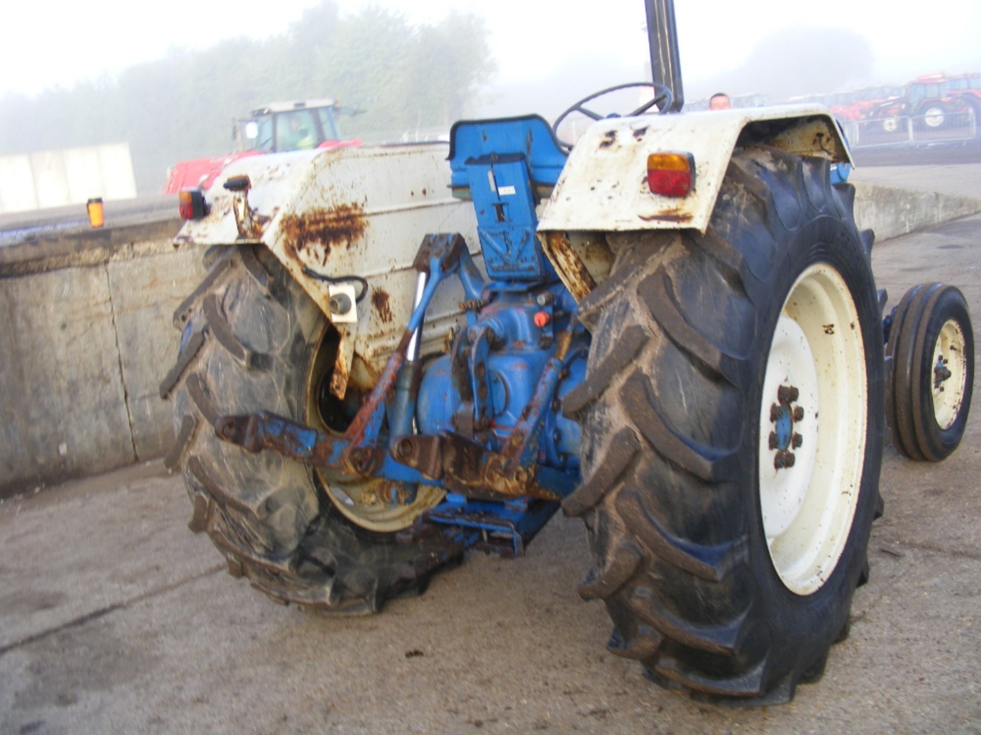 Ford 7000 2wd Tractor - Image 4 of 5