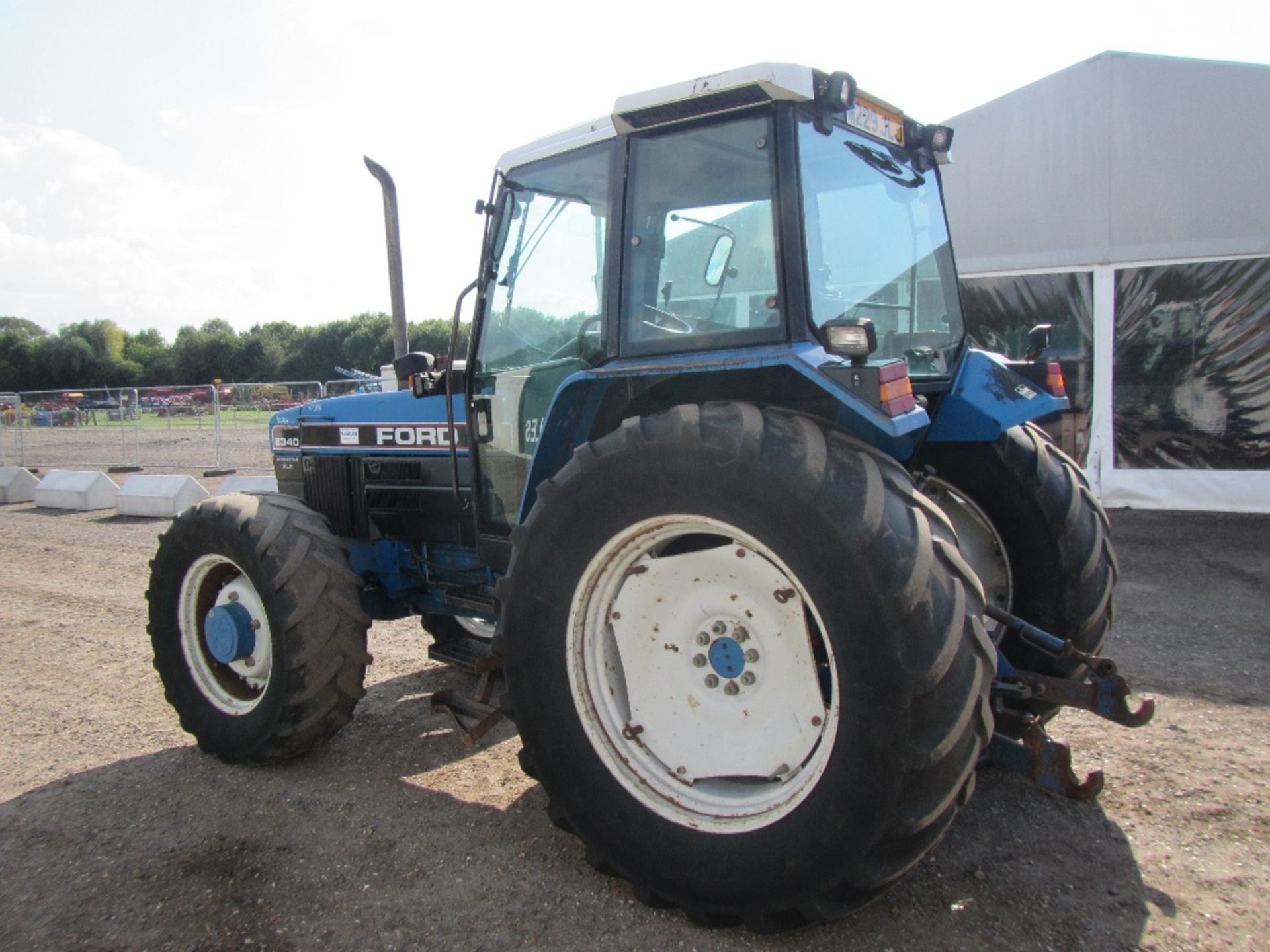 Ford New Holland 8340 SLE 40k Tractor with Air Con. Reg. No. M229 JLJ Ser No BD85370 - Image 9 of 17