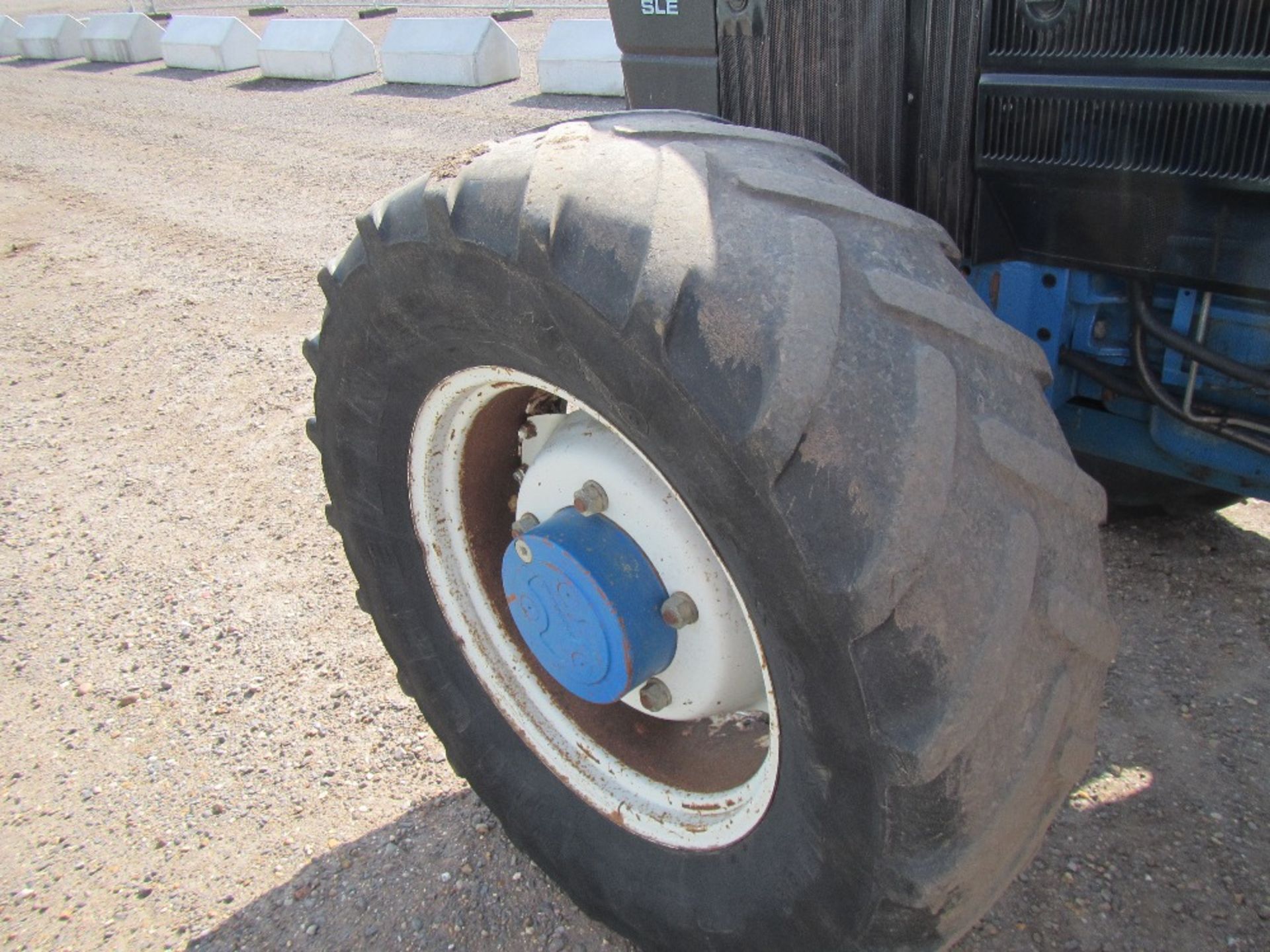 Ford New Holland 8340 SLE 40k Tractor with Air Con. Reg. No. M229 JLJ Ser No BD85370 - Image 11 of 17