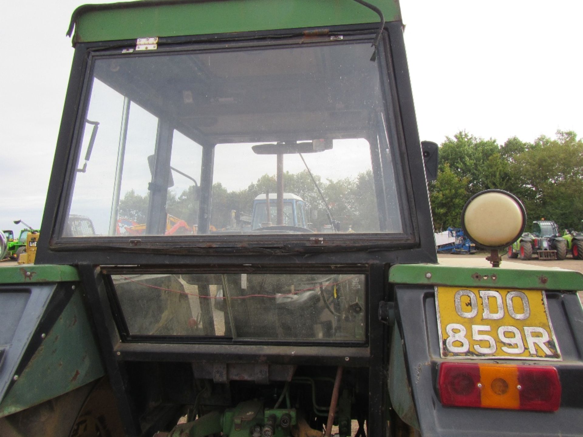 John Deere 2030 Tractor with Quicke Loader Reg. No. ODO 859R Ser. No. 237263 - Image 8 of 16
