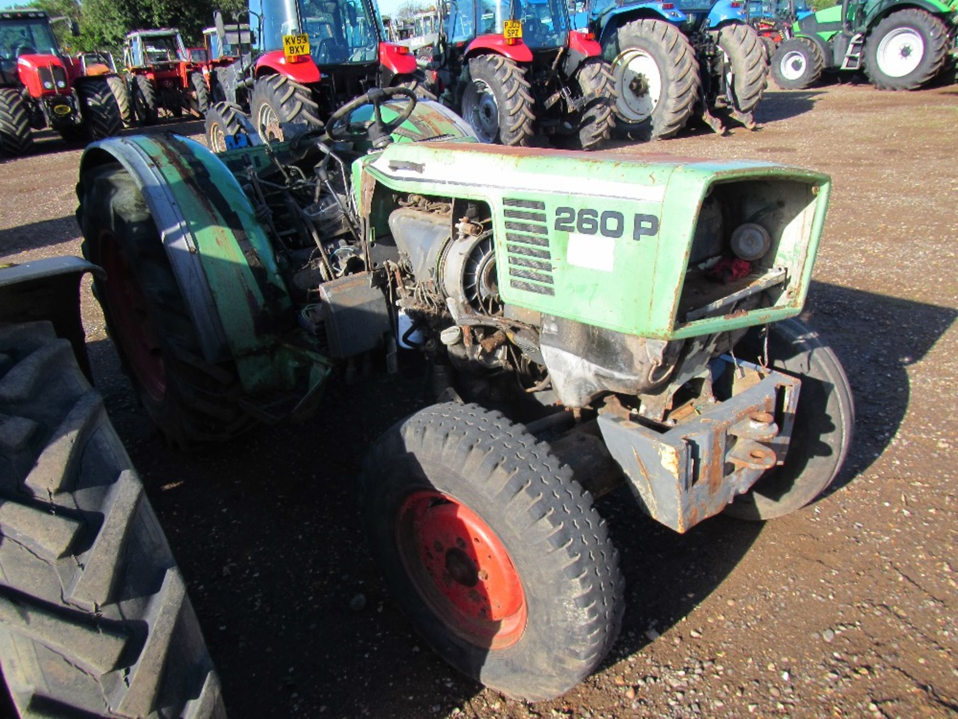 Fendt 260V Tractor (non runner) - Image 3 of 5