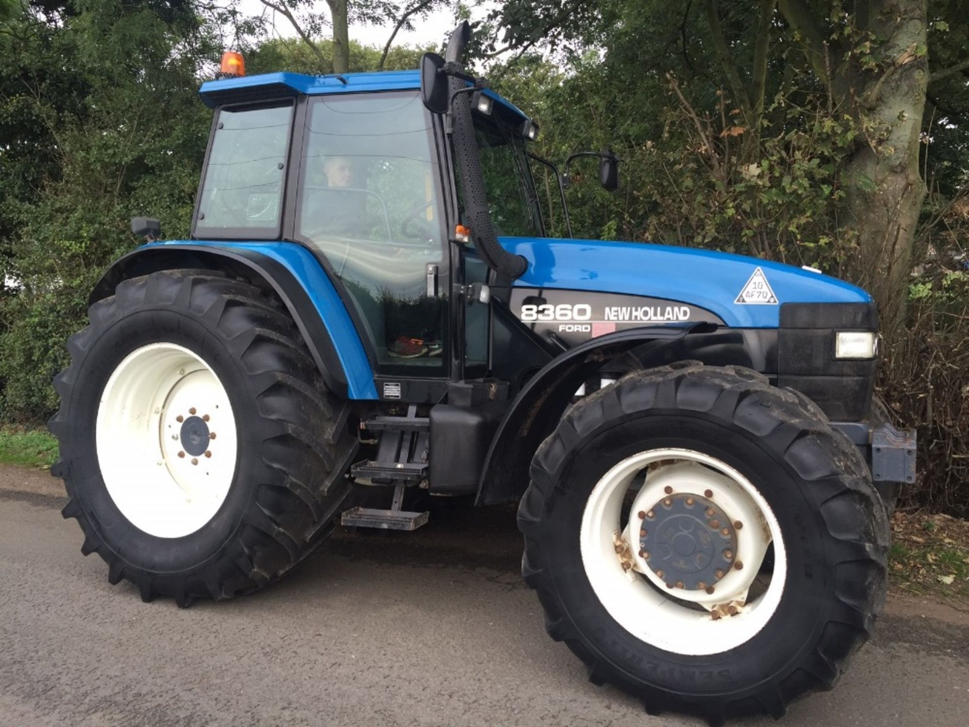 1997 New Holland 8360 Range Command 4wd Tractor with Air Con. 1 owner Reg No R923 HHR Ser No - Image 2 of 6