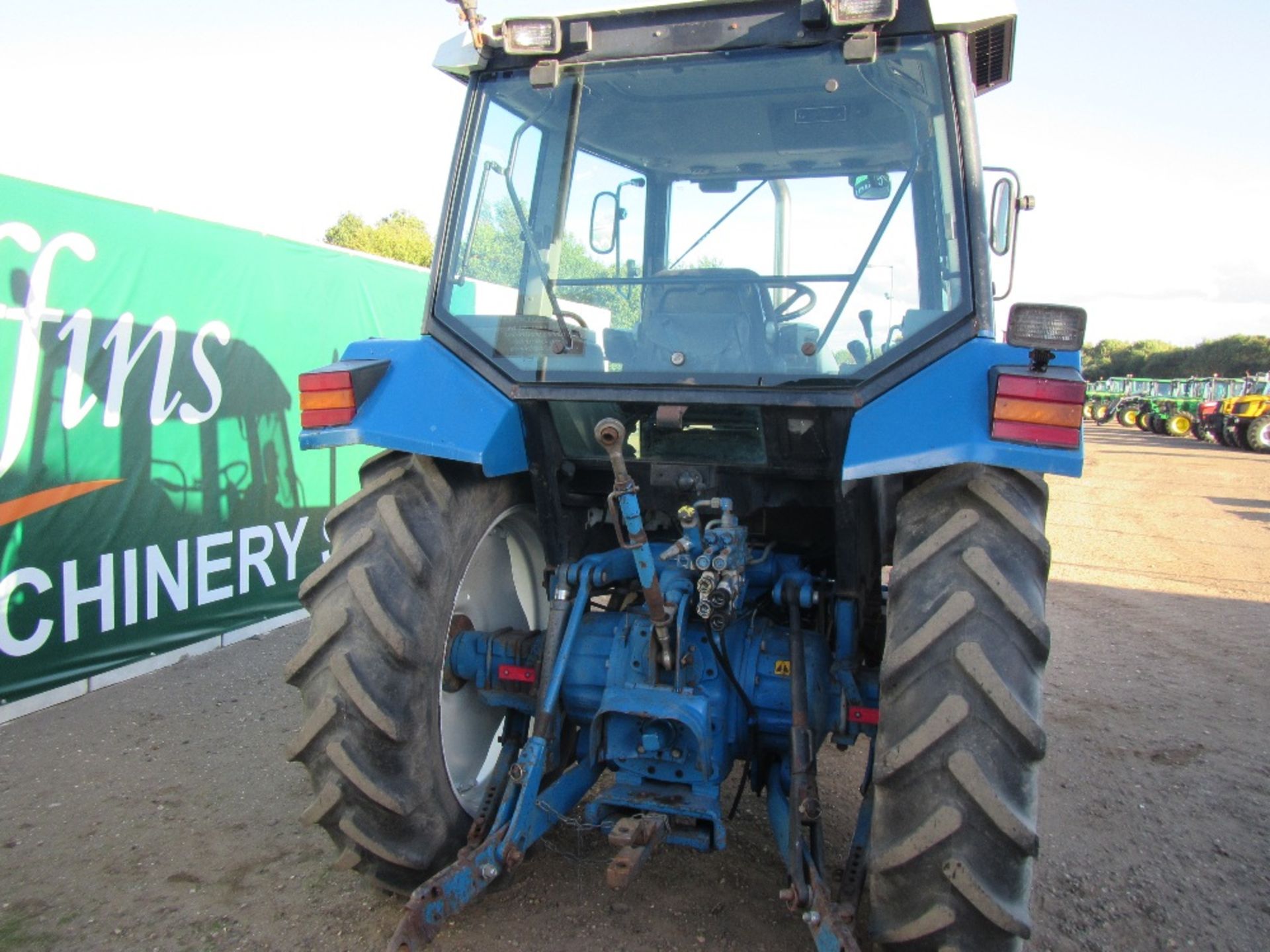 Ford 5640SL 4wd Tractor Ser. No. BD71079 - Image 6 of 17