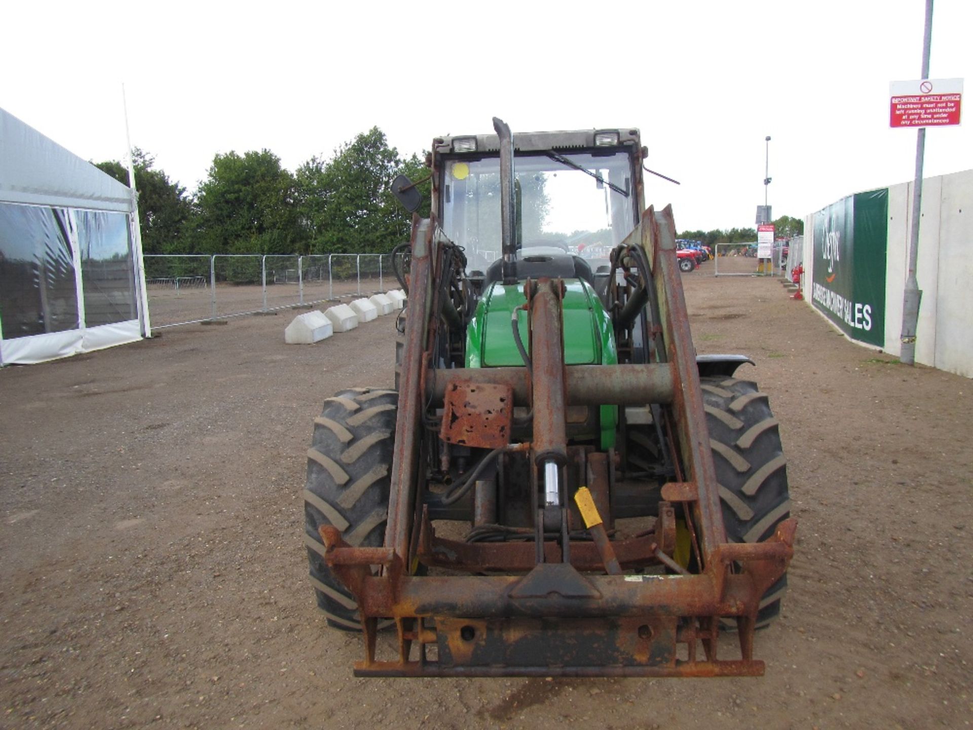 John Deere 3400X Tractor with Quicke 330 Loader. No V5 Reg. No. P364 LPS - Image 2 of 16