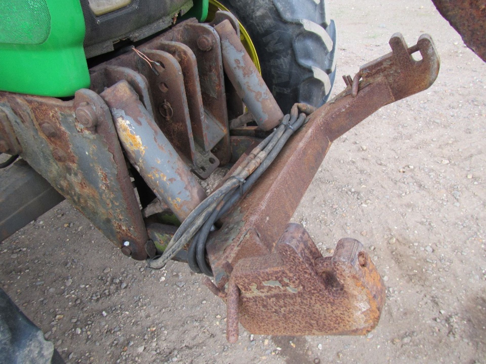 John Deere 3400X Tractor with Quicke 330 Loader. No V5 Reg. No. P364 LPS - Image 4 of 16