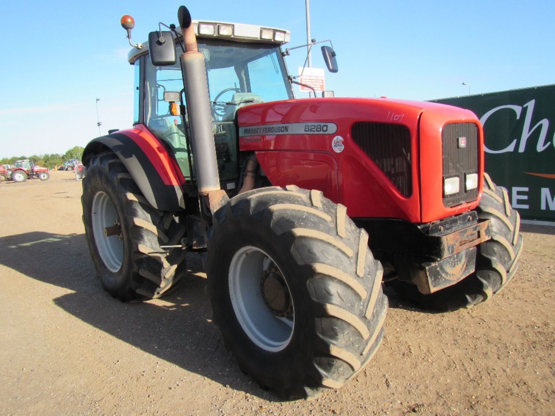 2001 Massey Ferguson 8280 Tractor with Air Con & Pick Up Hitch Reg No Y521 OJL Ser No K179035 - Image 3 of 16