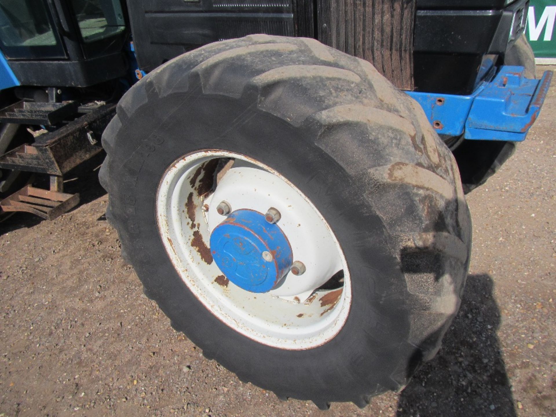 Ford New Holland 8340 SLE 40k Tractor with Air Con. Reg. No. M229 JLJ Ser No BD85370 - Image 4 of 17