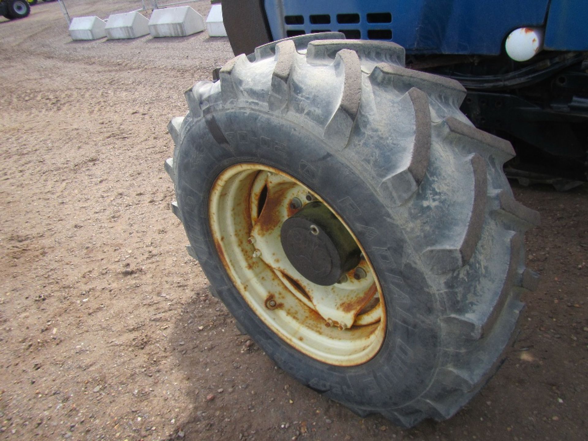 Valmet 8350-4 4x4 Tractor with Reverse Drive Reg. No. CU51 AHX Ser No 235521 - Image 12 of 19