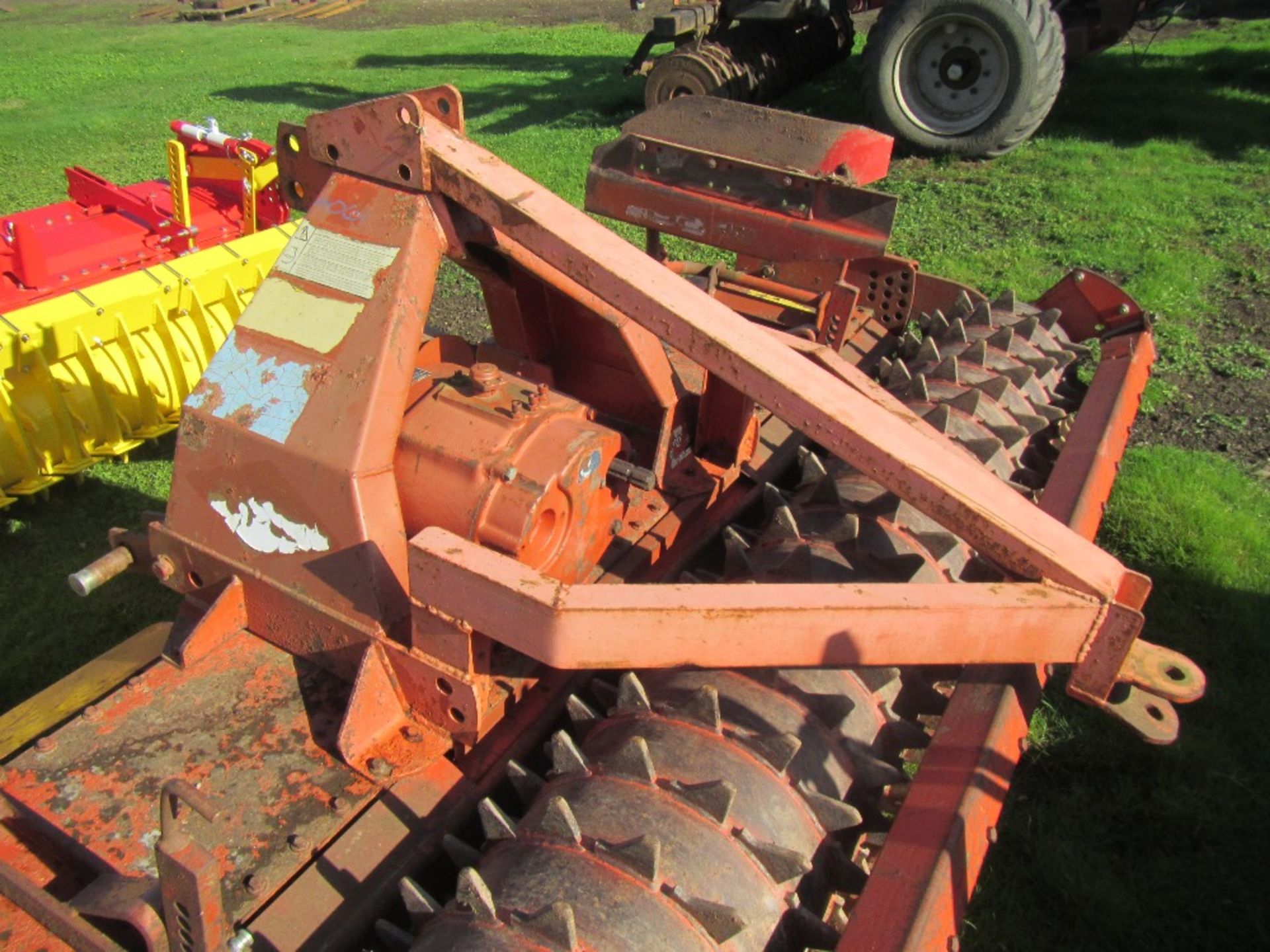 Kuhn 3m Power Harrow with Packer - Image 3 of 3